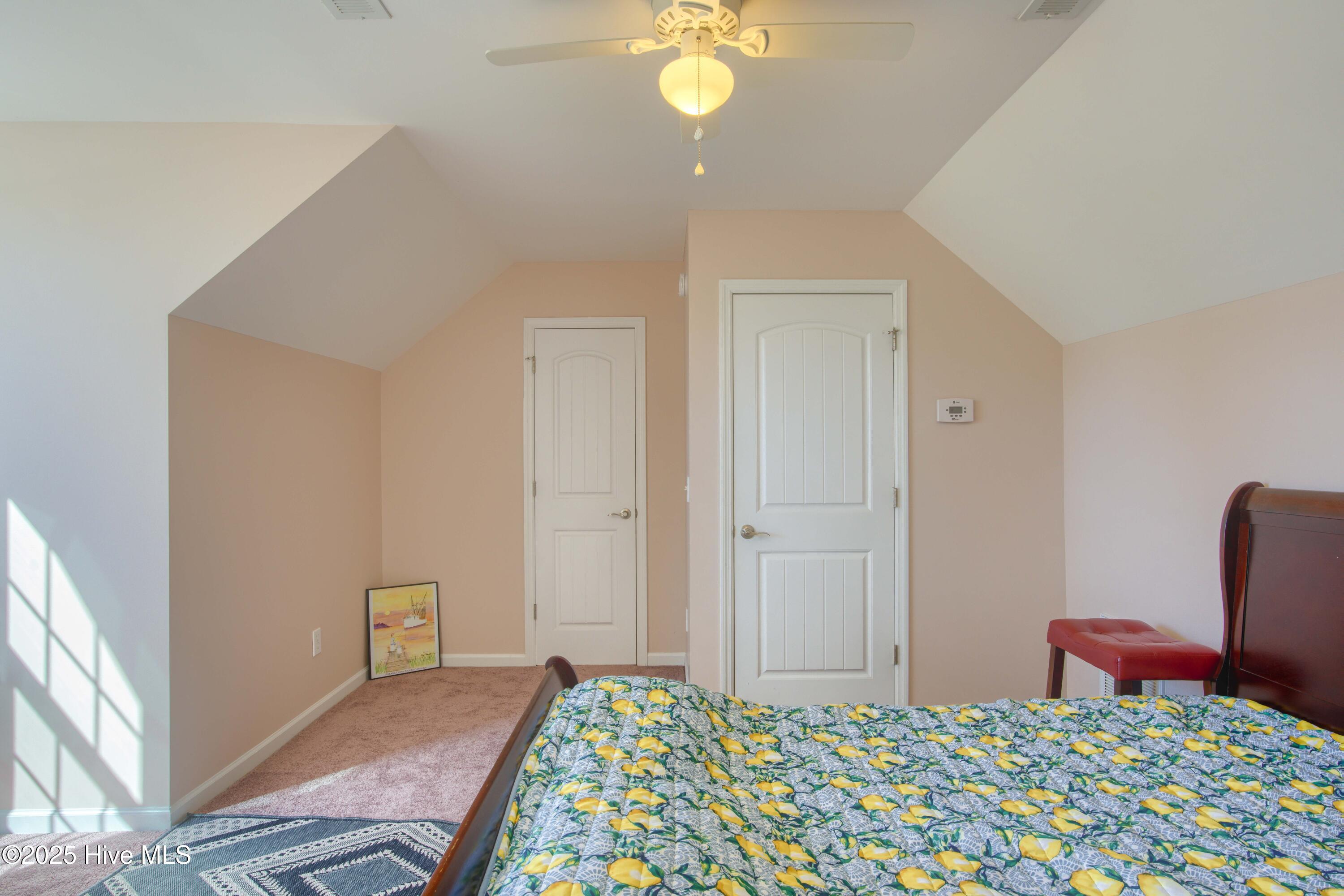 102 Whimbrel Way, Hampstead