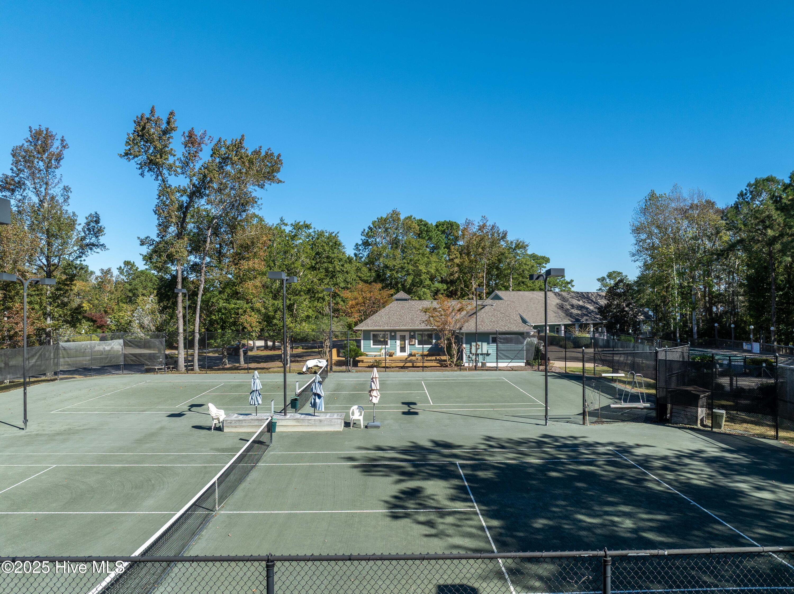 102 Whimbrel Way, Hampstead