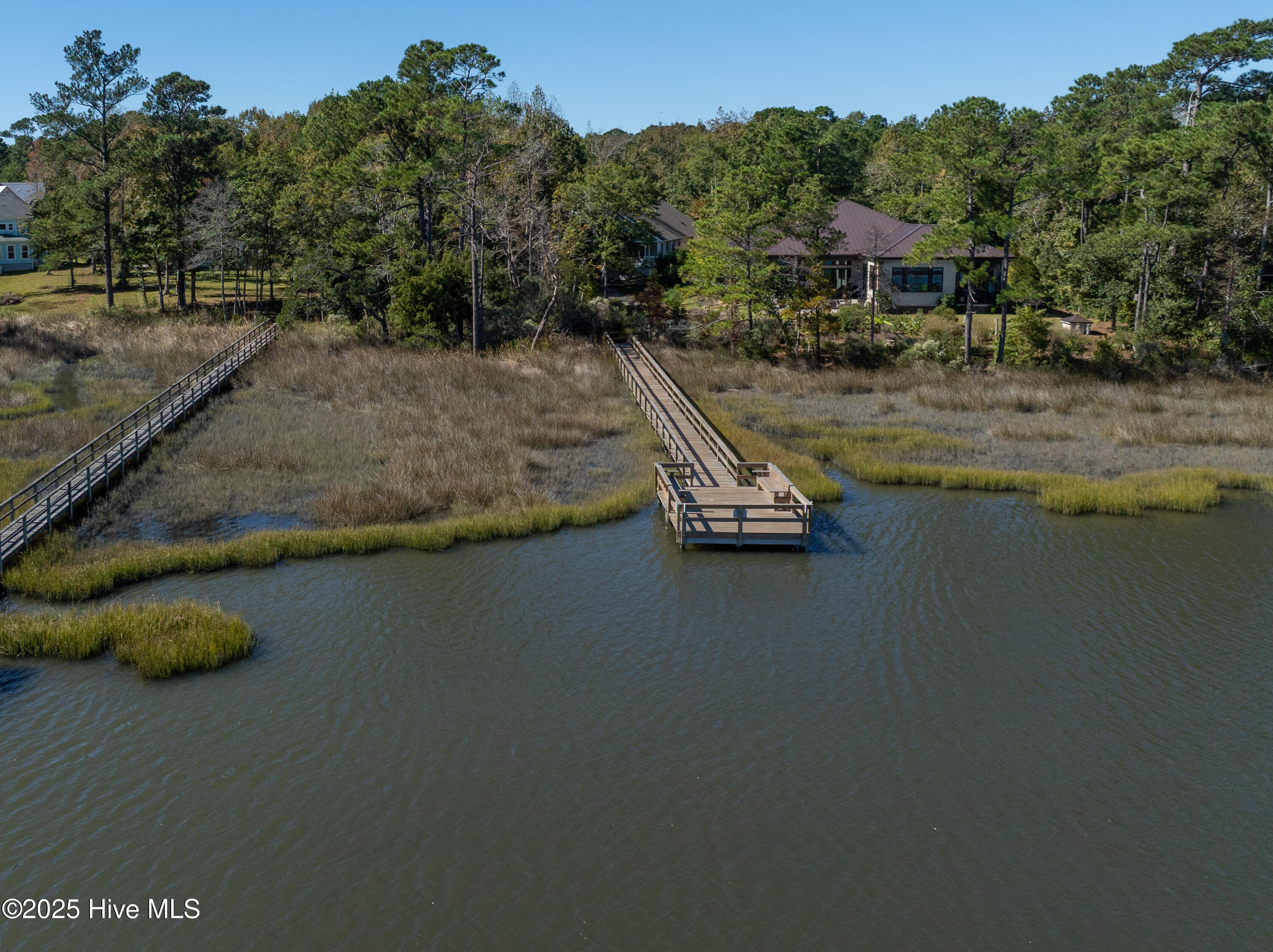 102 Whimbrel Way, Hampstead