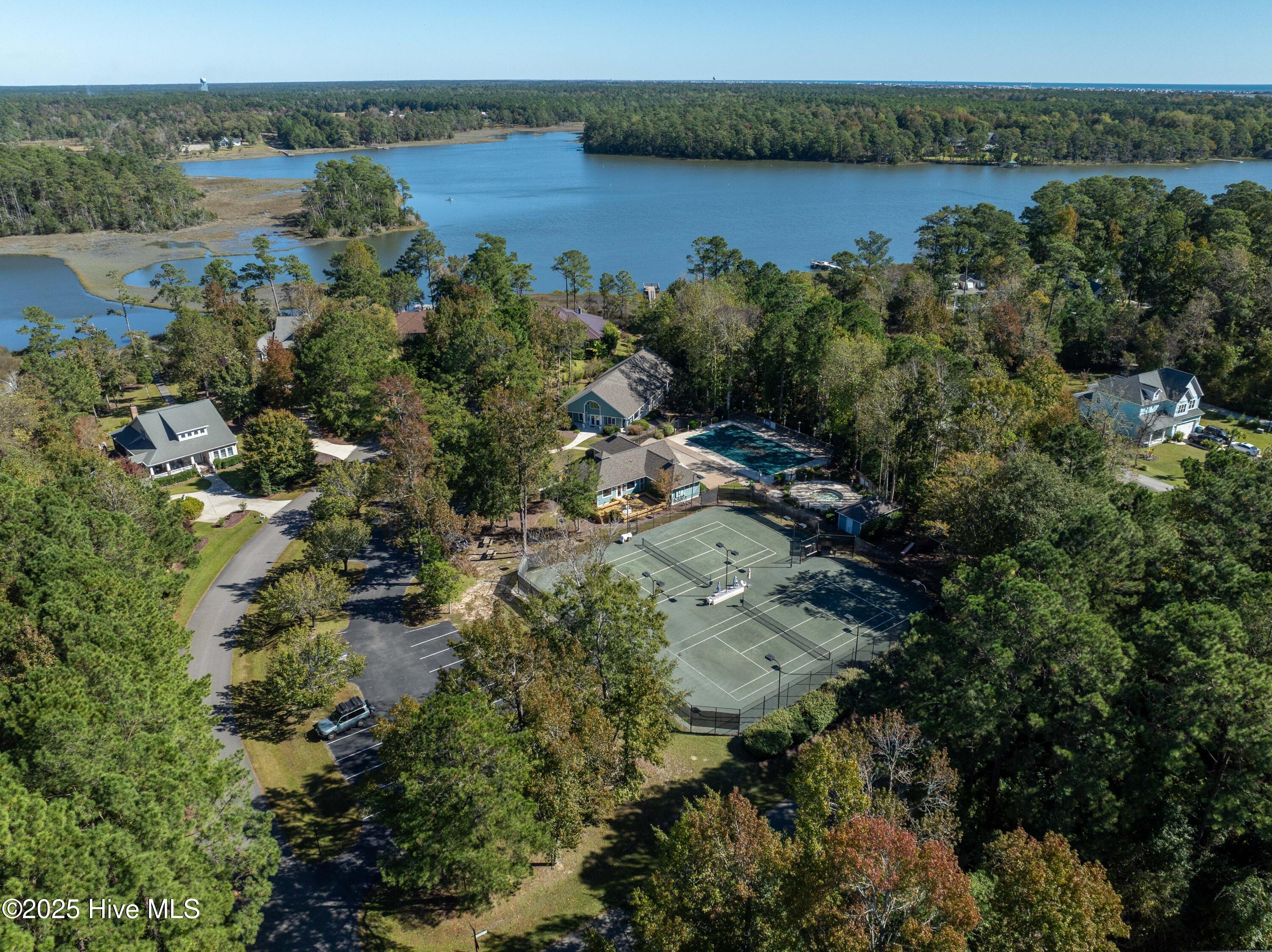 102 Whimbrel Way, Hampstead