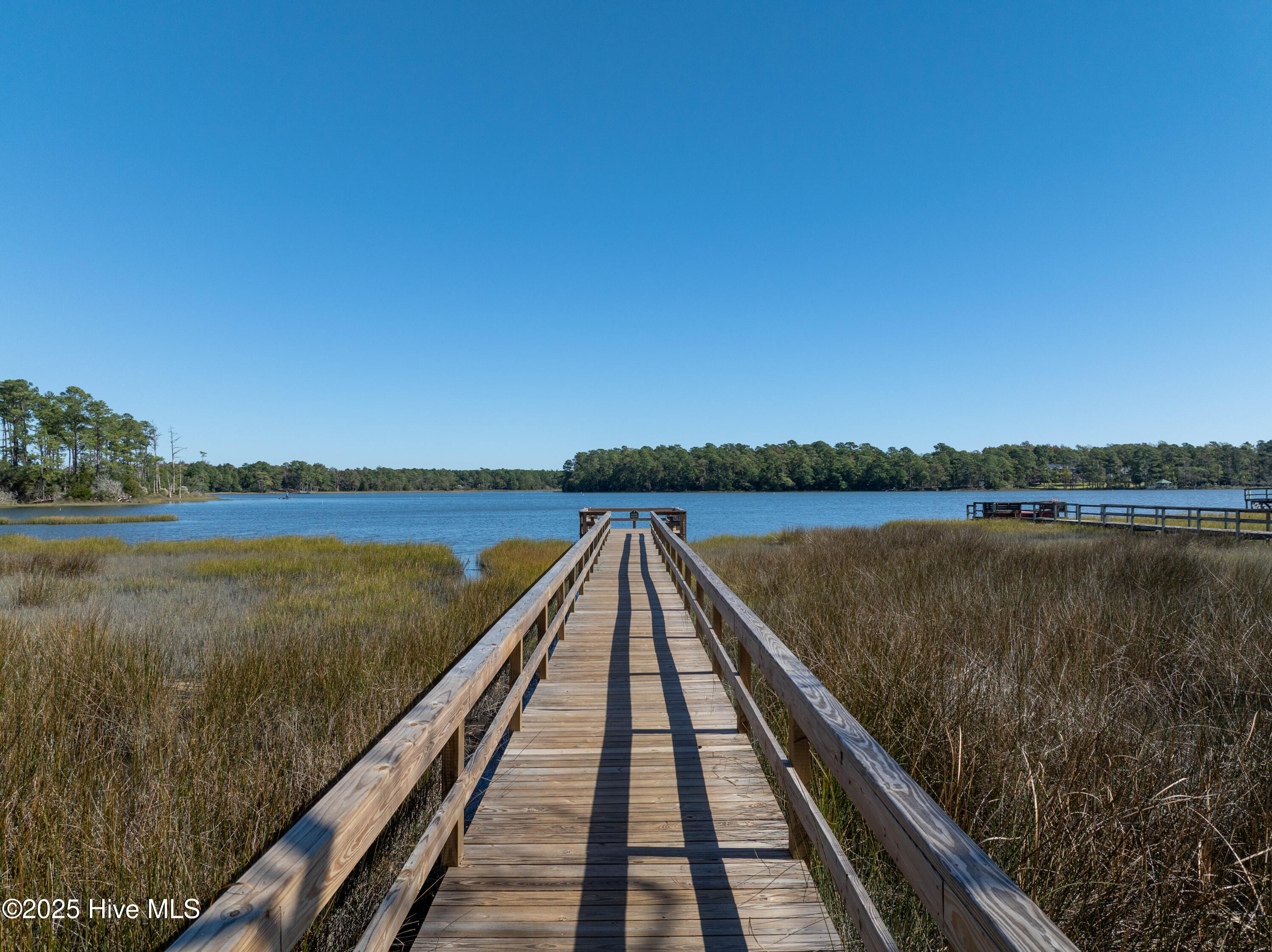 102 Whimbrel Way, Hampstead