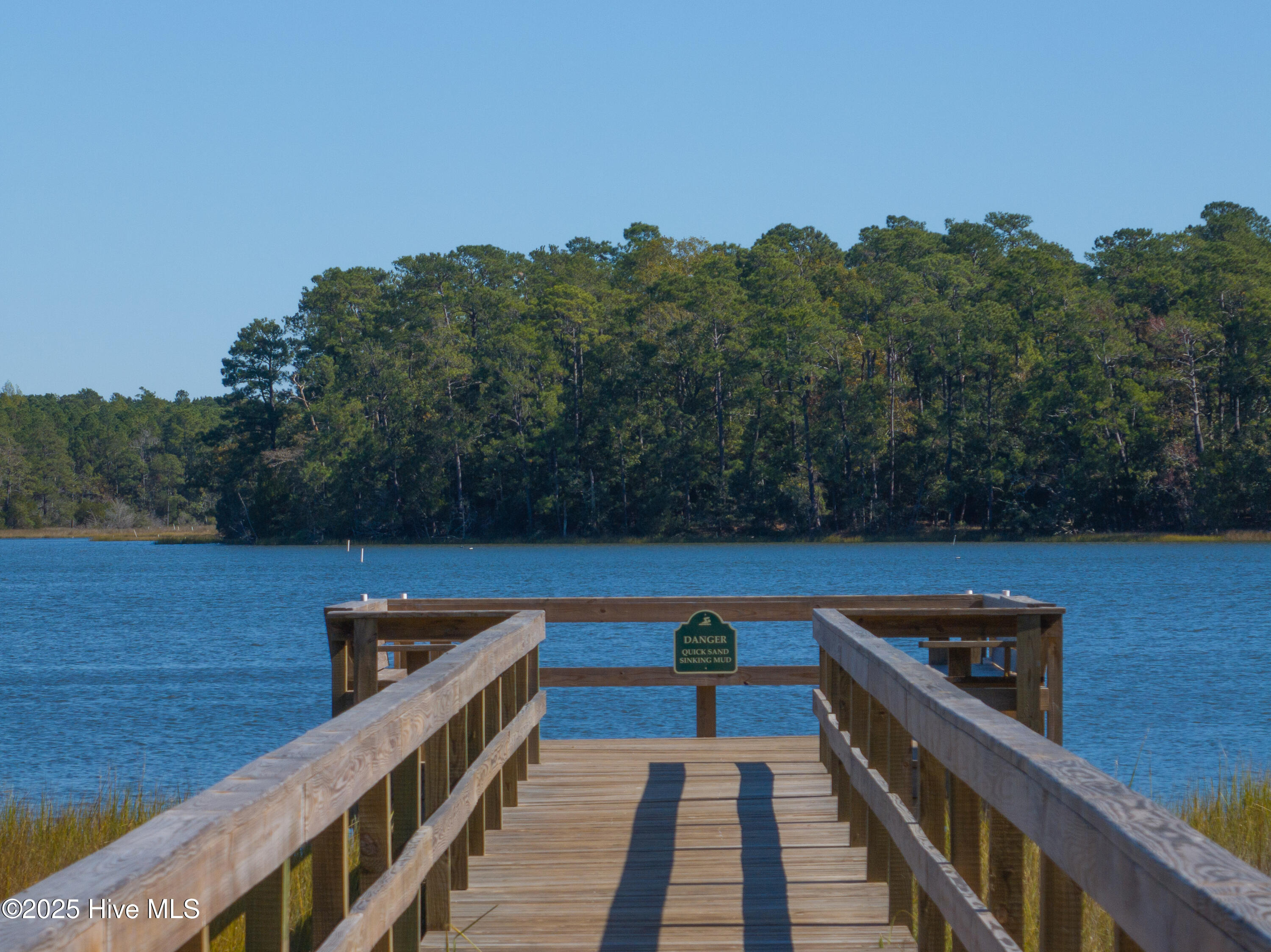 102 Whimbrel Way, Hampstead