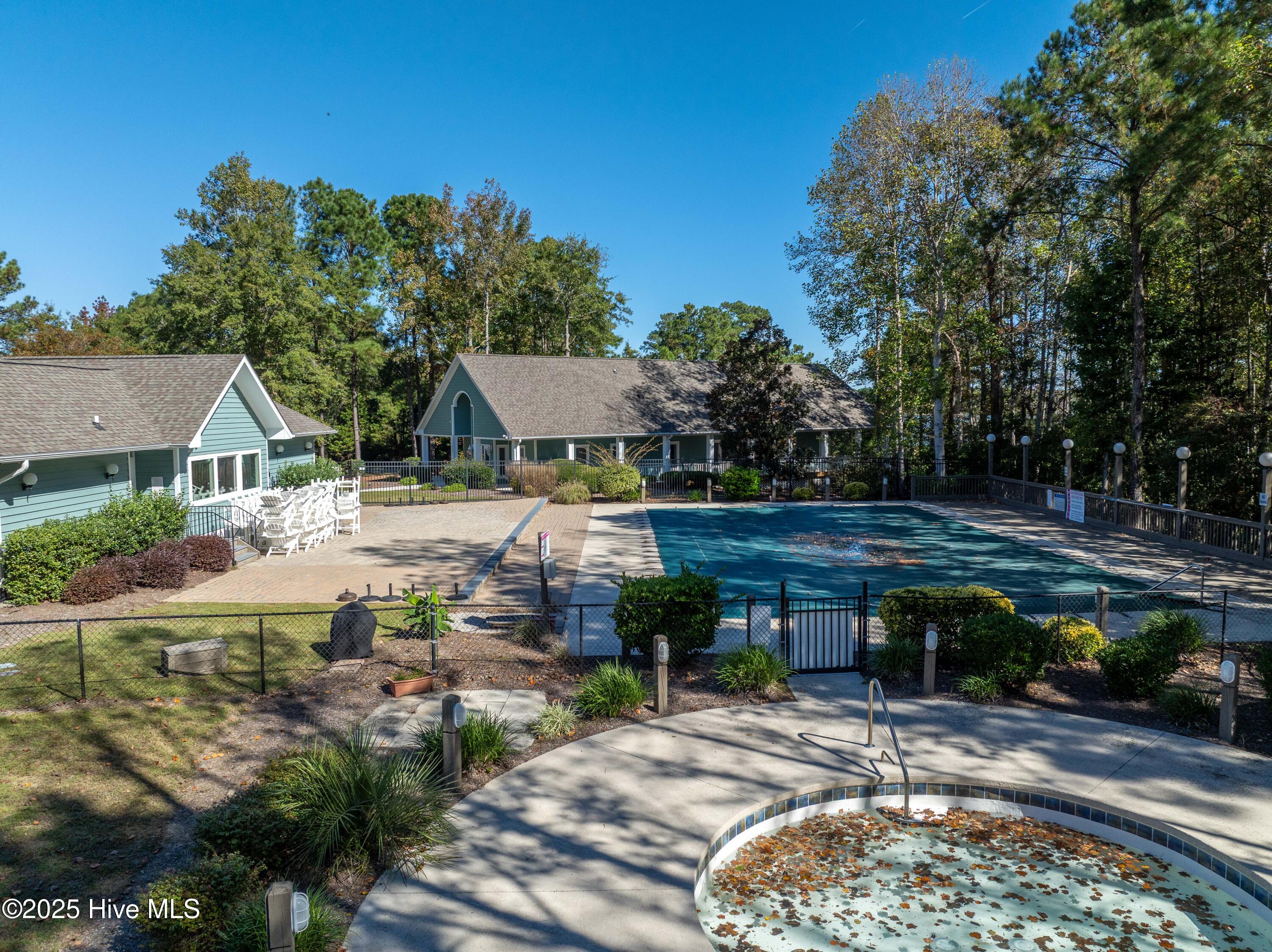 102 Whimbrel Way, Hampstead