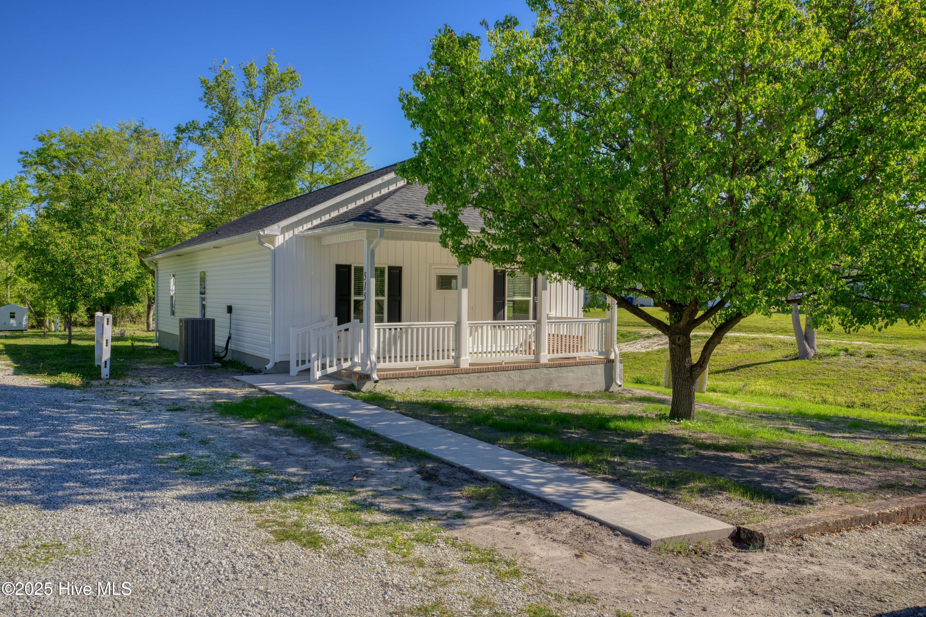 515 Peru Road