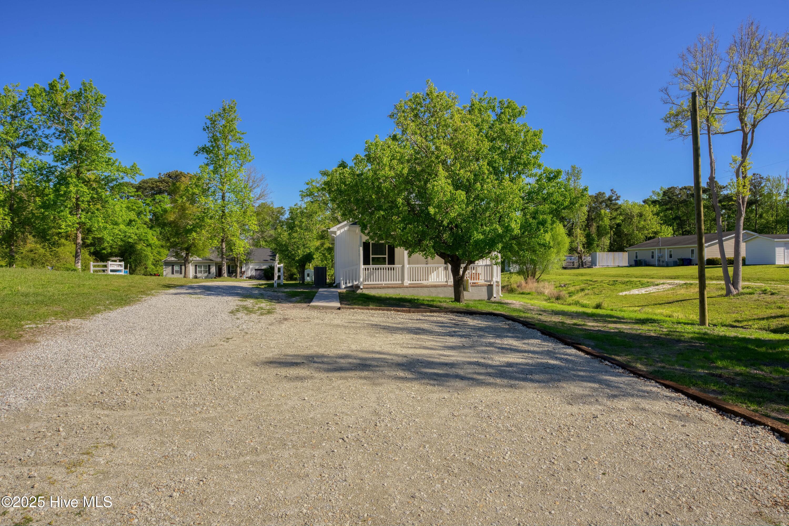 515 Peru Road