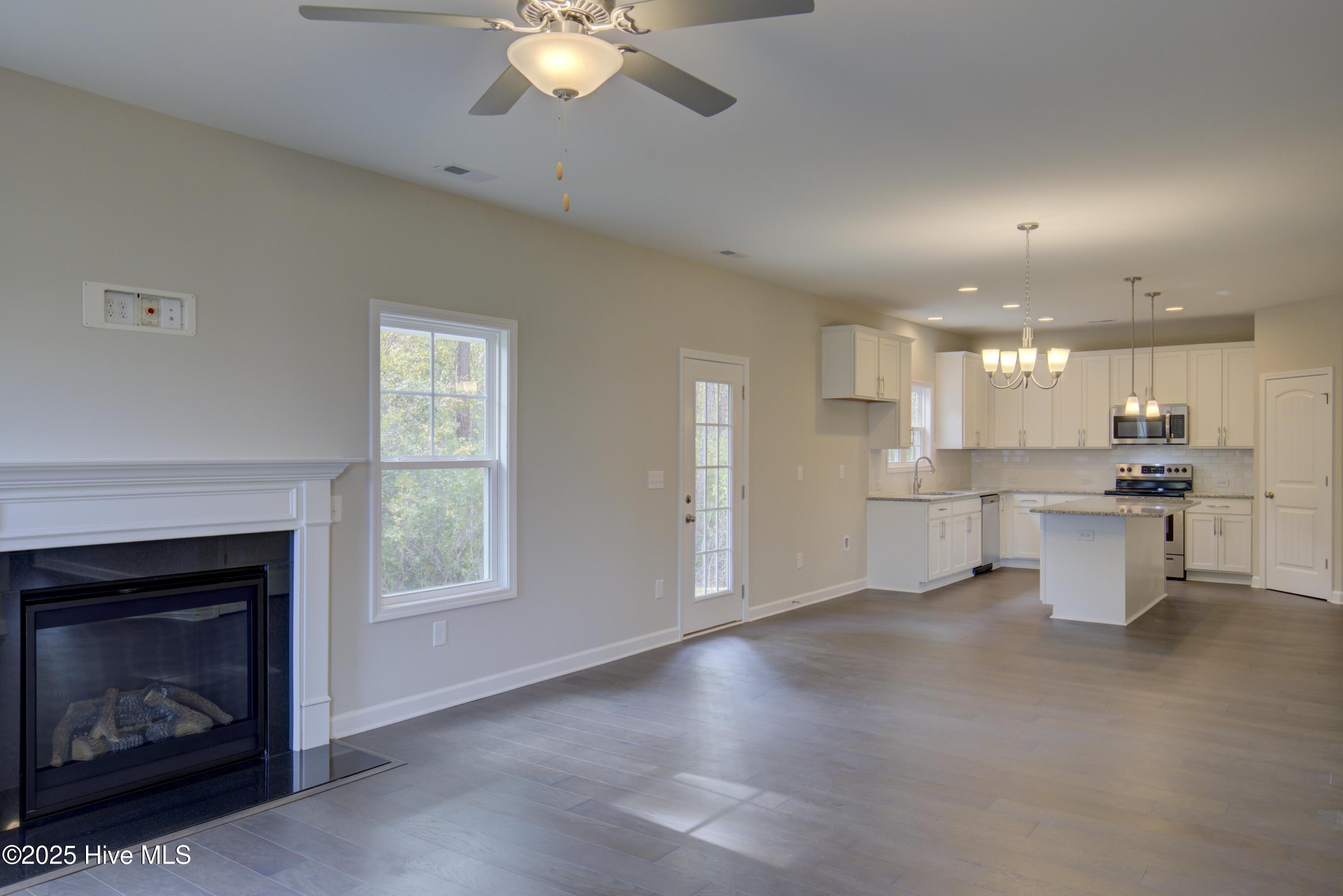 217 Admiral Court