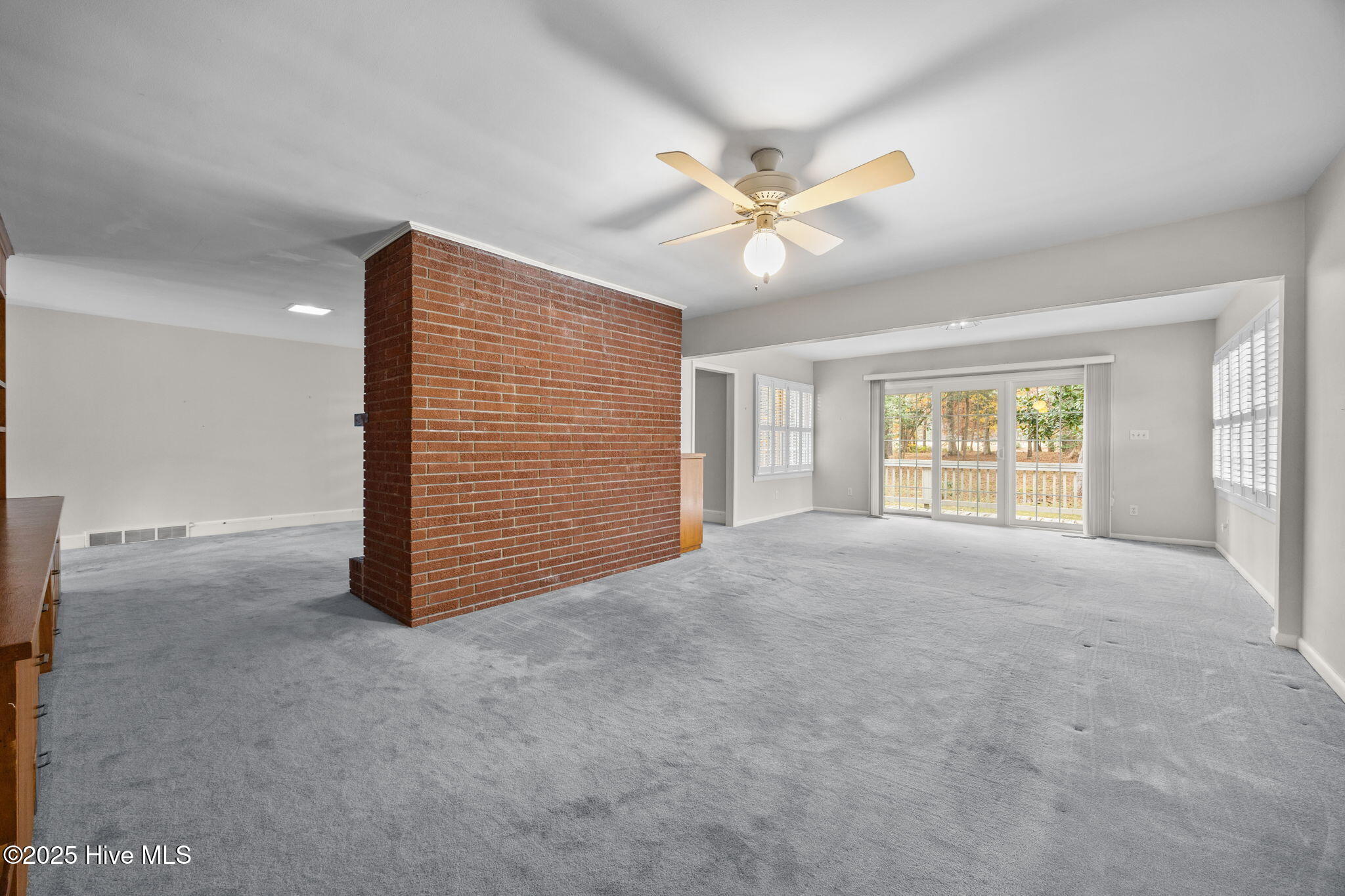 400 Country Club Drive