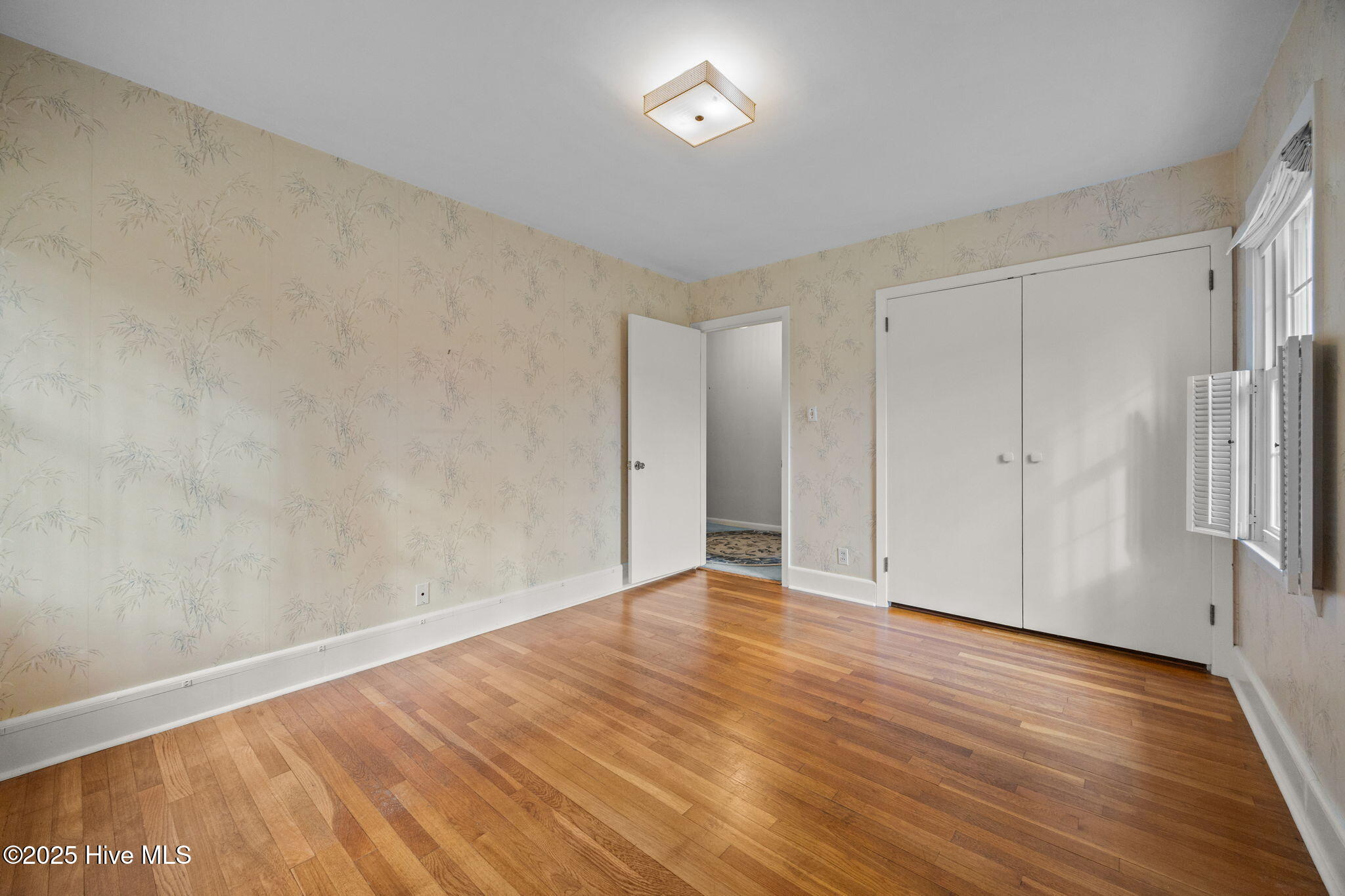 400 Country Club Drive