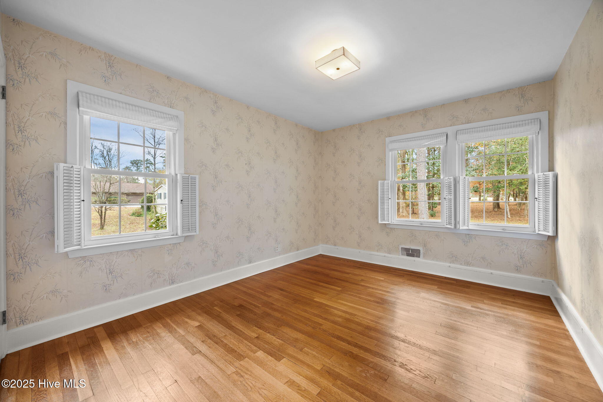 400 Country Club Drive