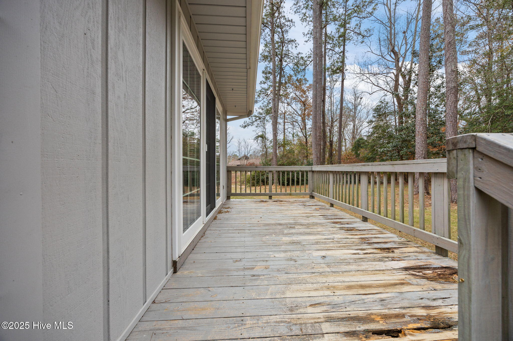 400 Country Club Drive