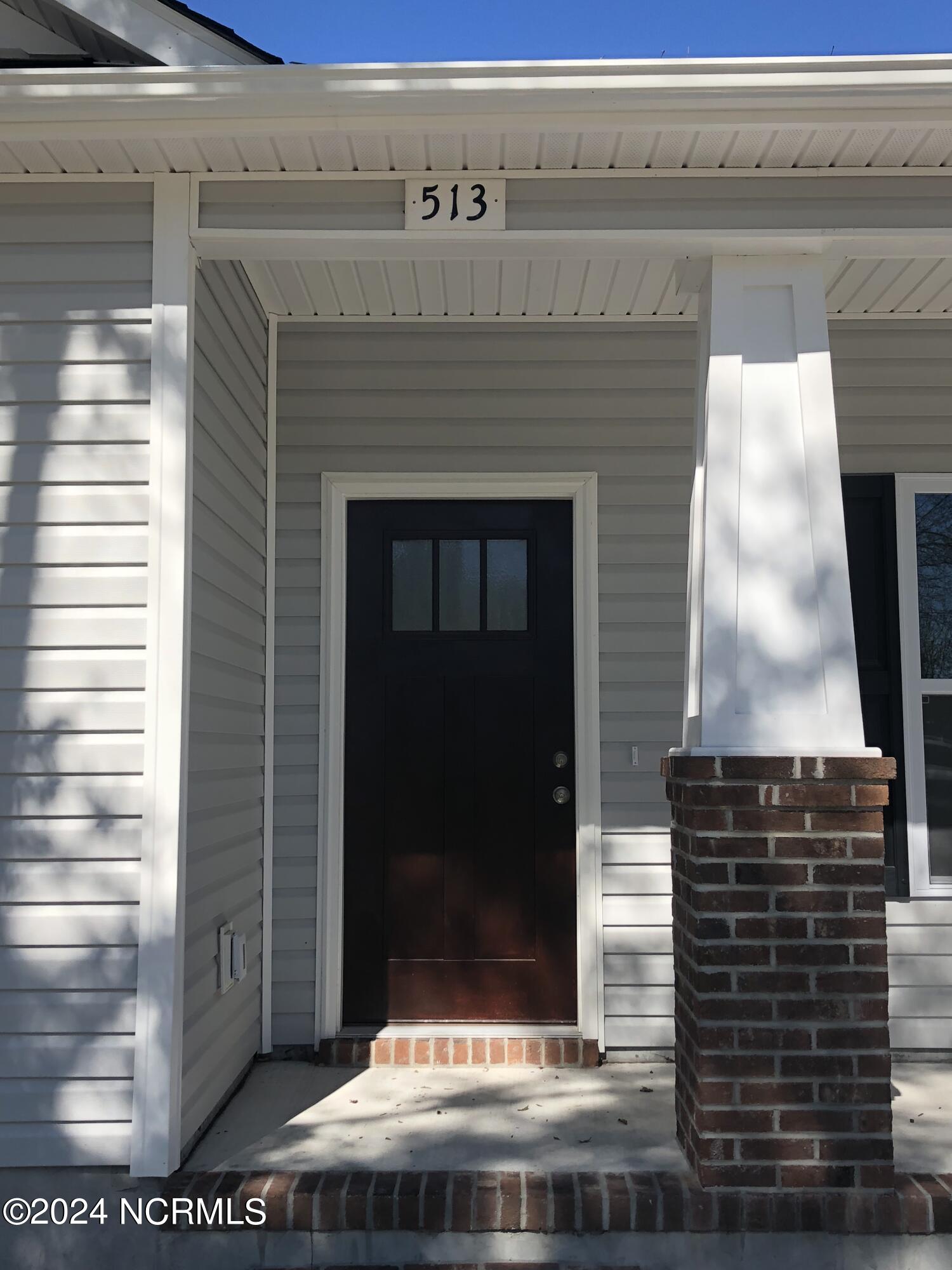 513 Peru Road