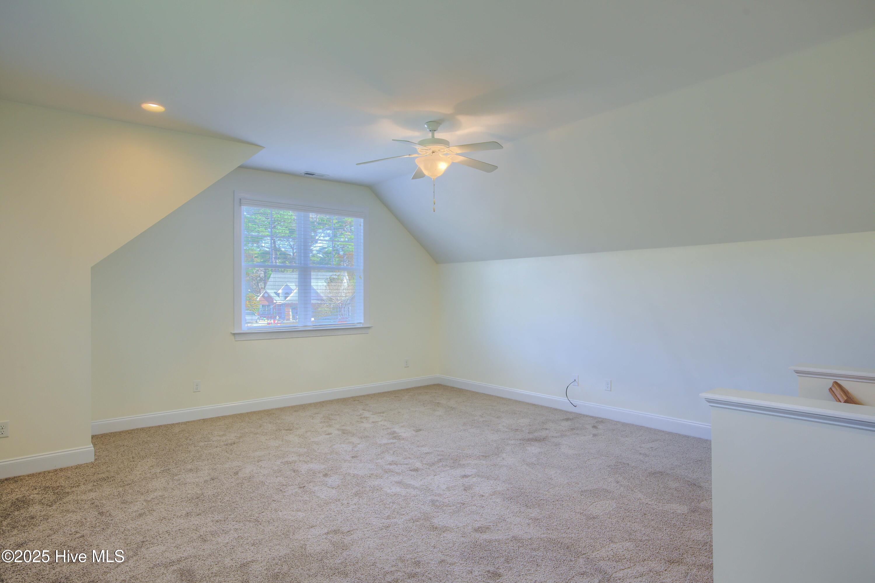 117 Windy Point