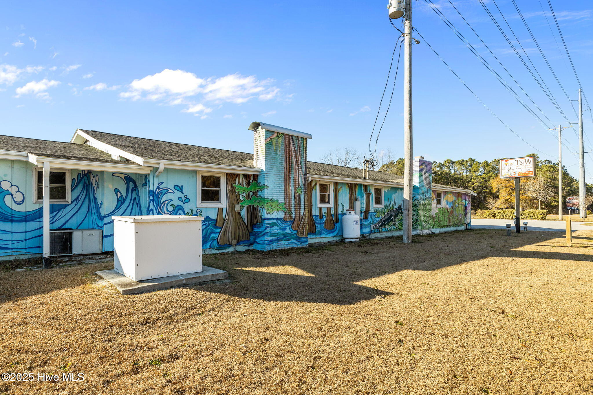 2383 Hwy 58