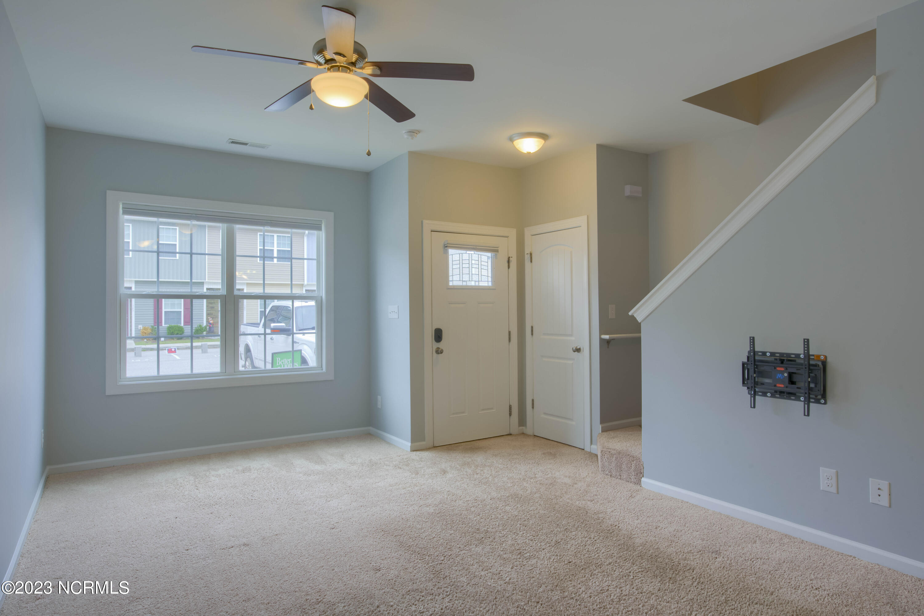 142 Beacon Woods Drive