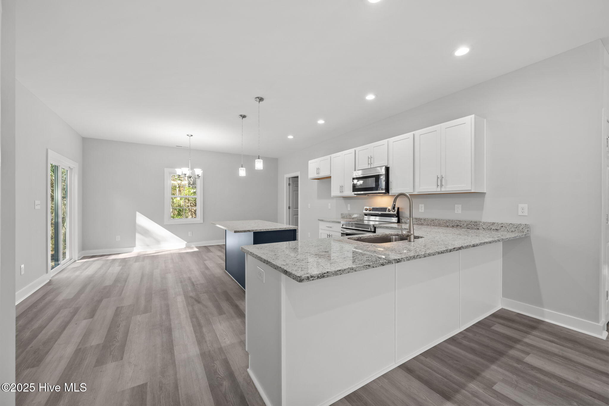 802 Little Cardinal Court