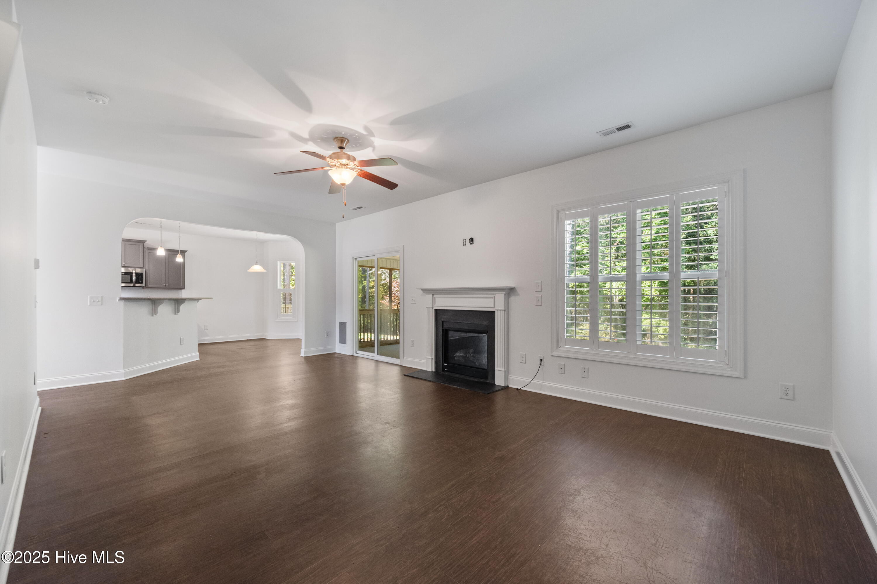 417 Belhaven Court
