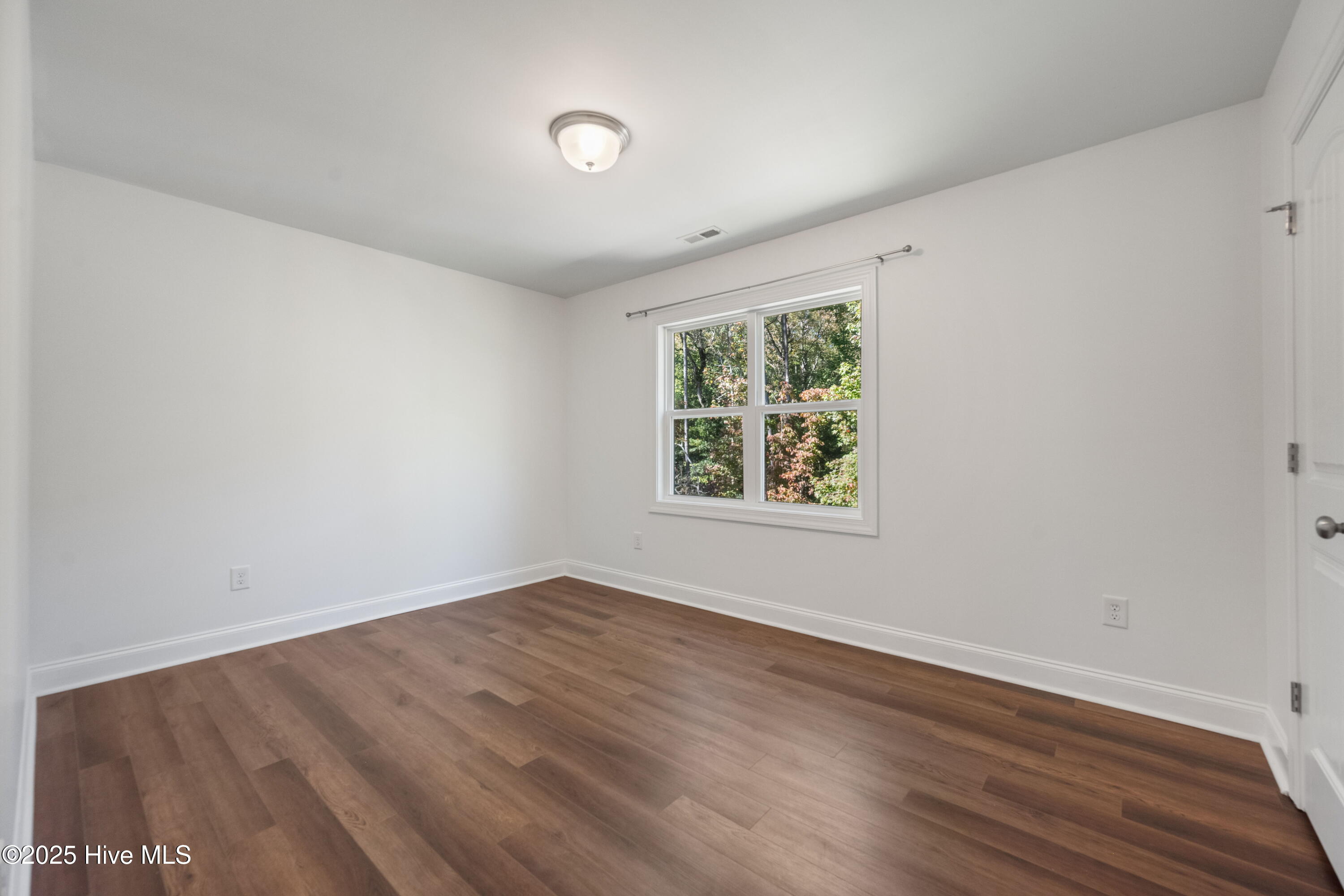 417 Belhaven Court