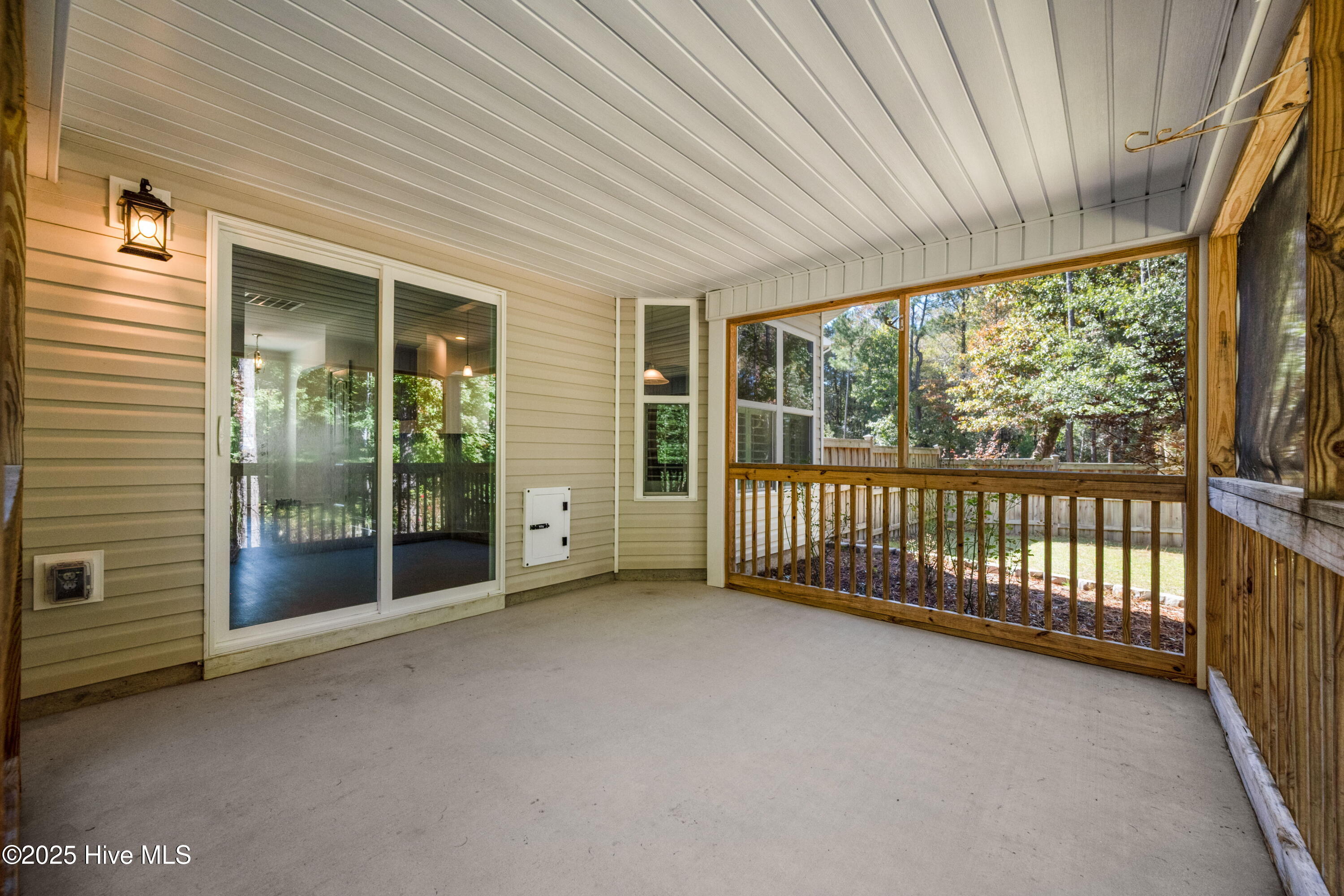 417 Belhaven Court