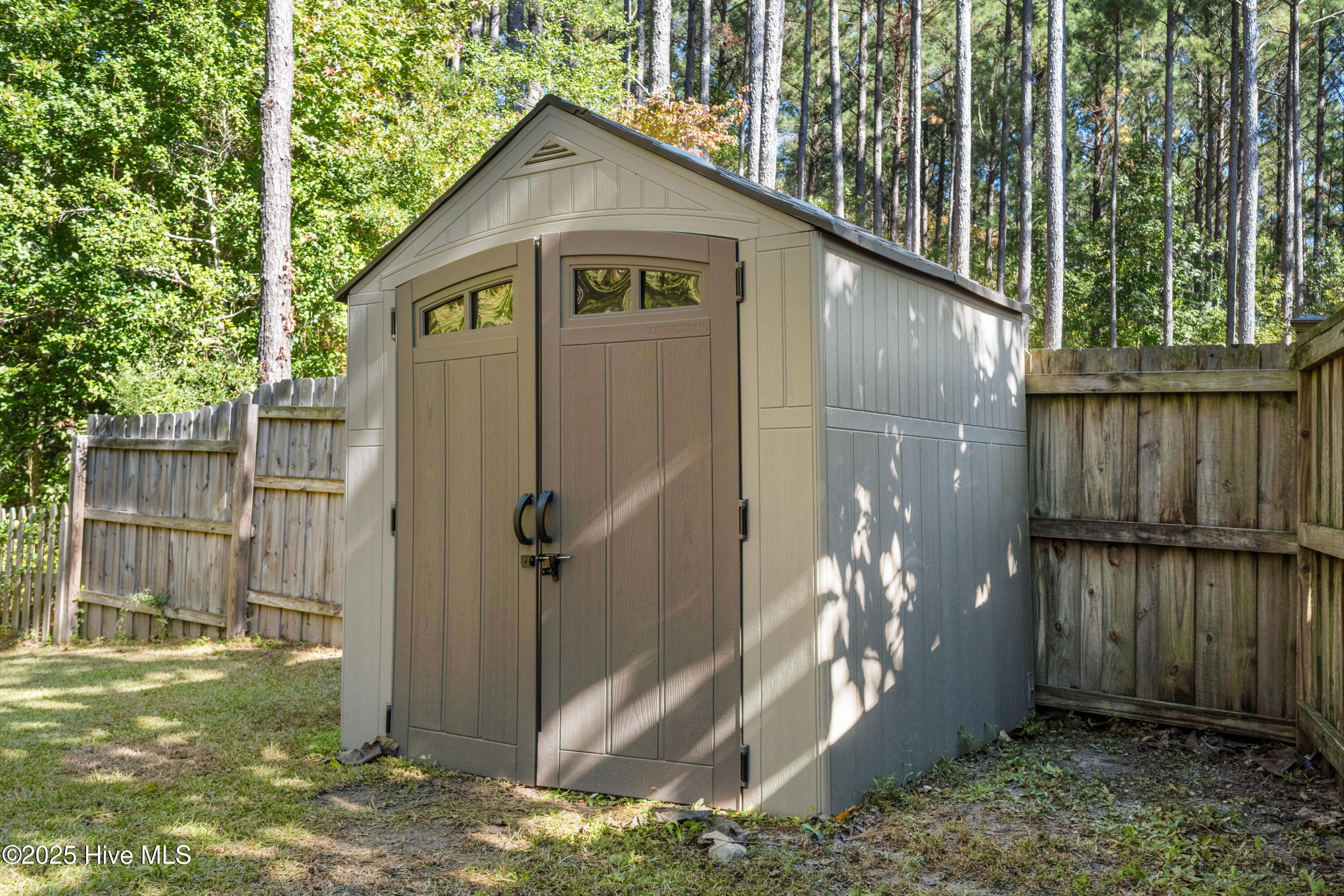 417 Belhaven Court