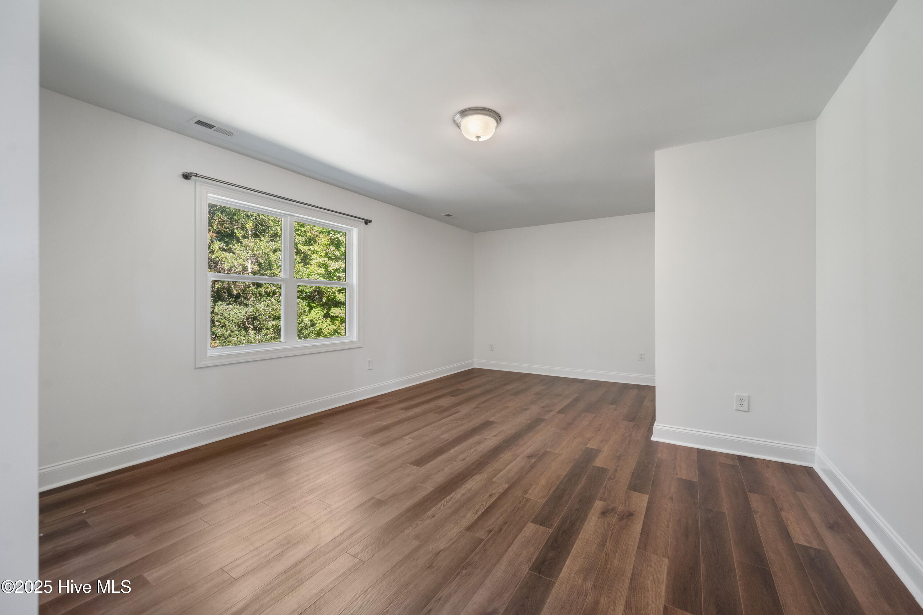 417 Belhaven Court