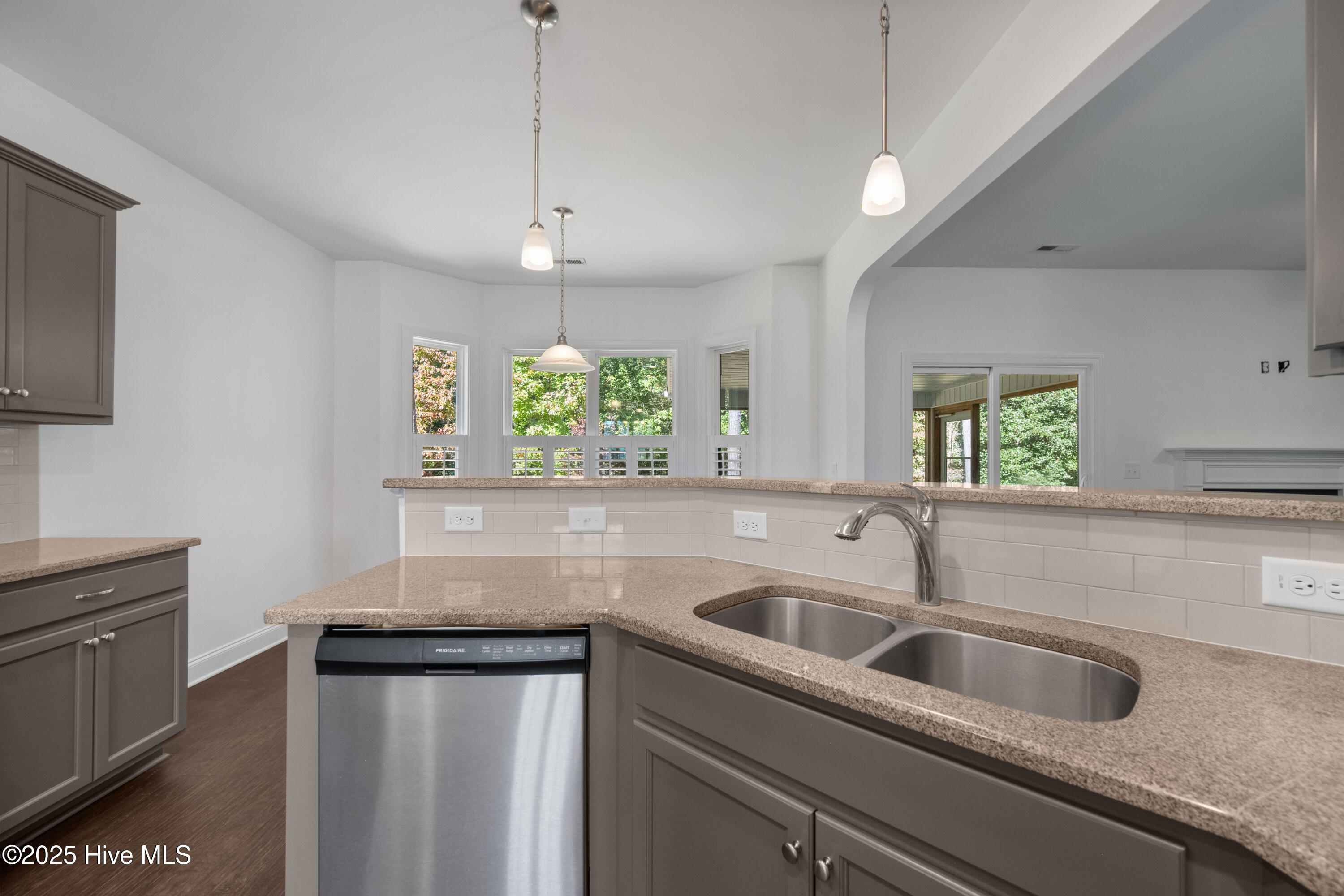 417 Belhaven Court