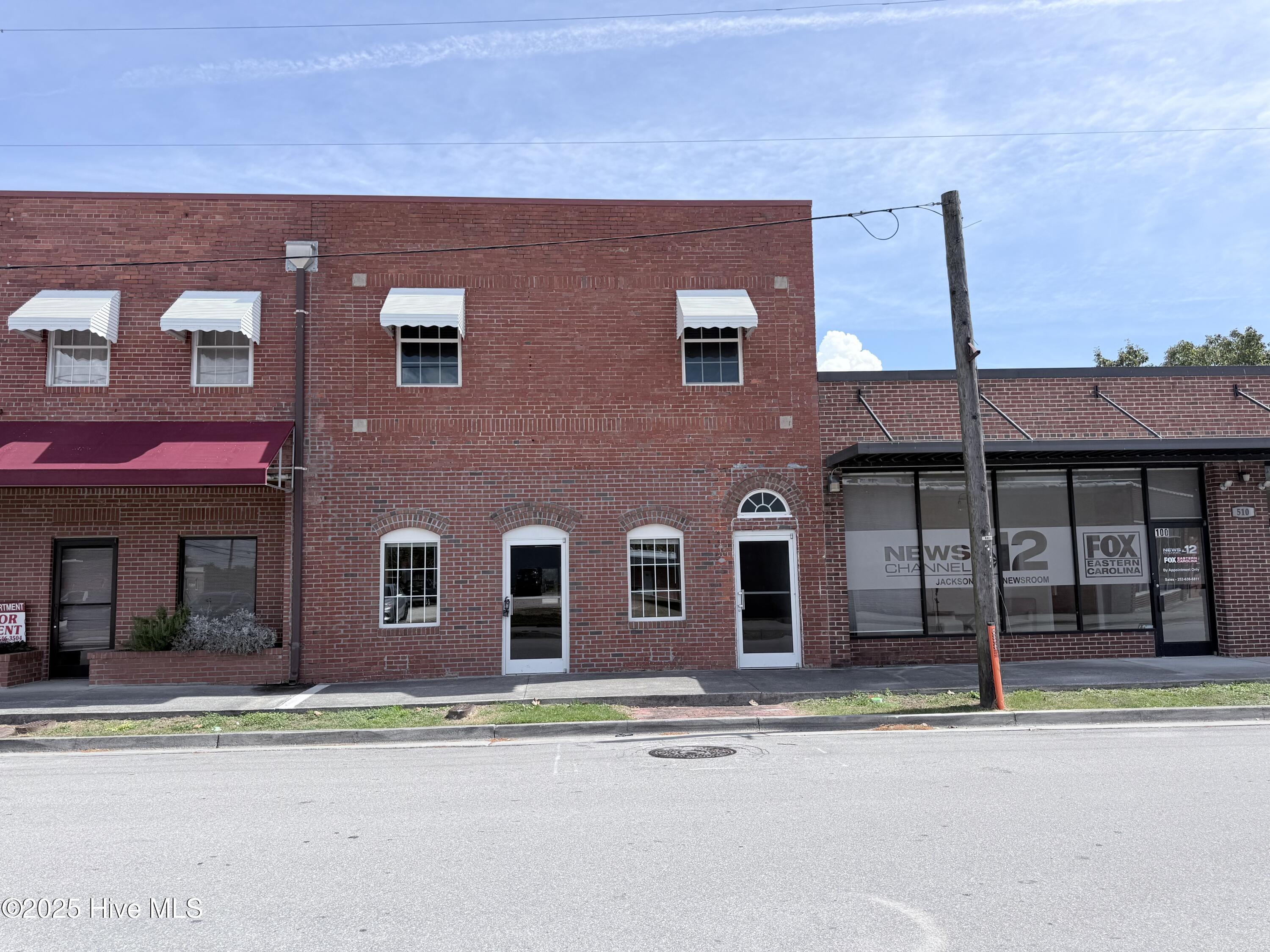 512 Court Street