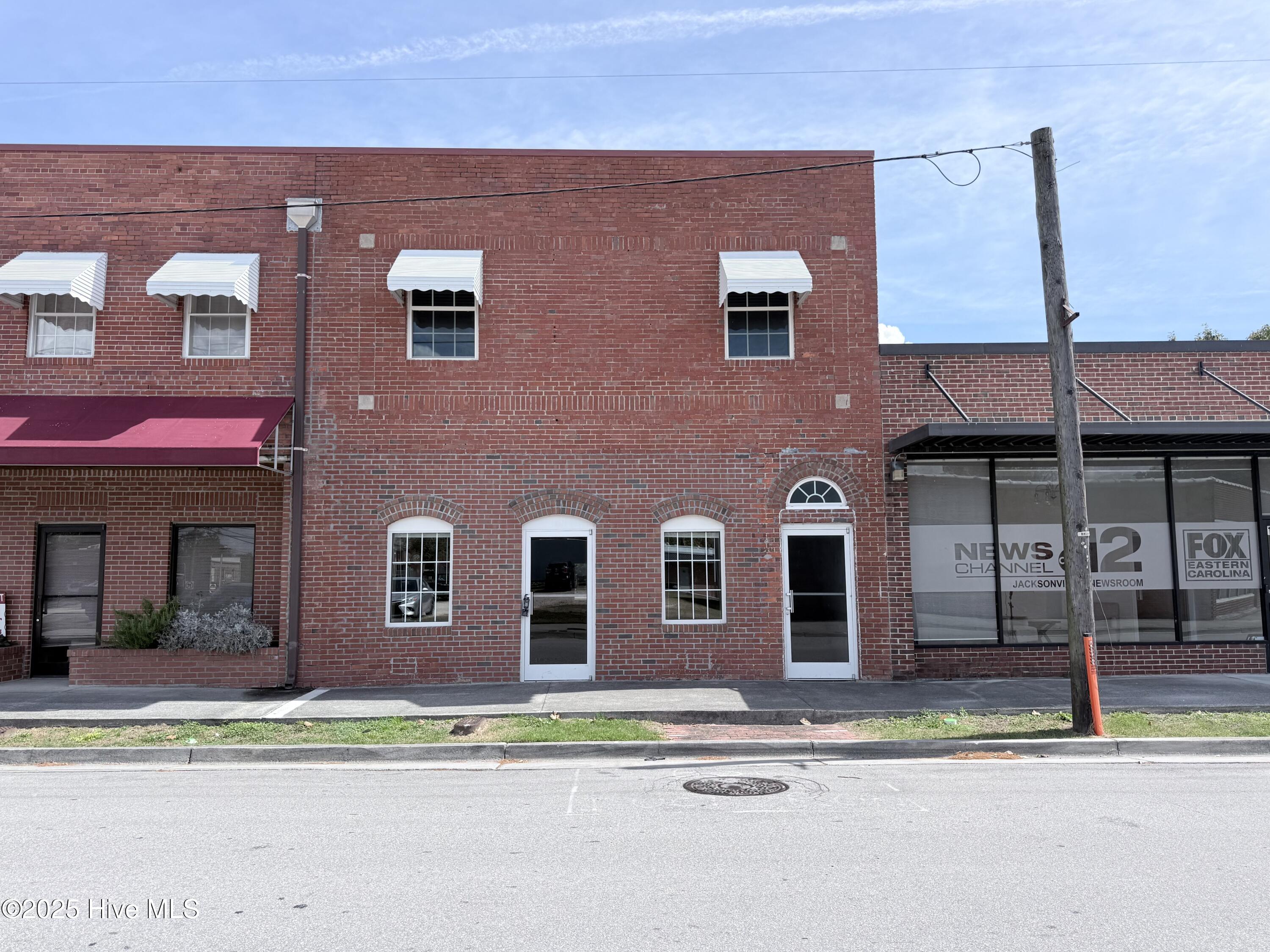 512 Court Street