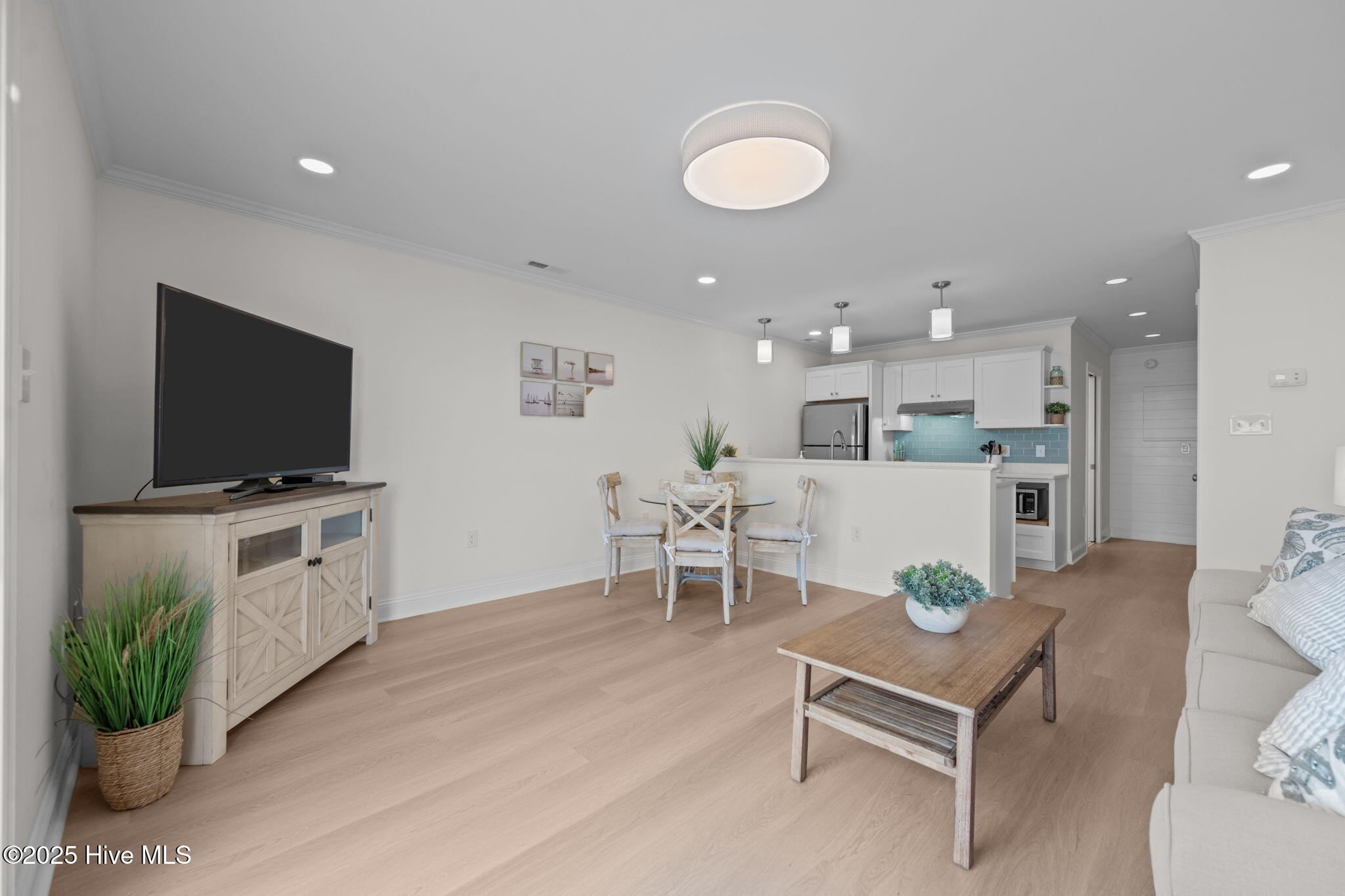 9100 Reed Drive 3302