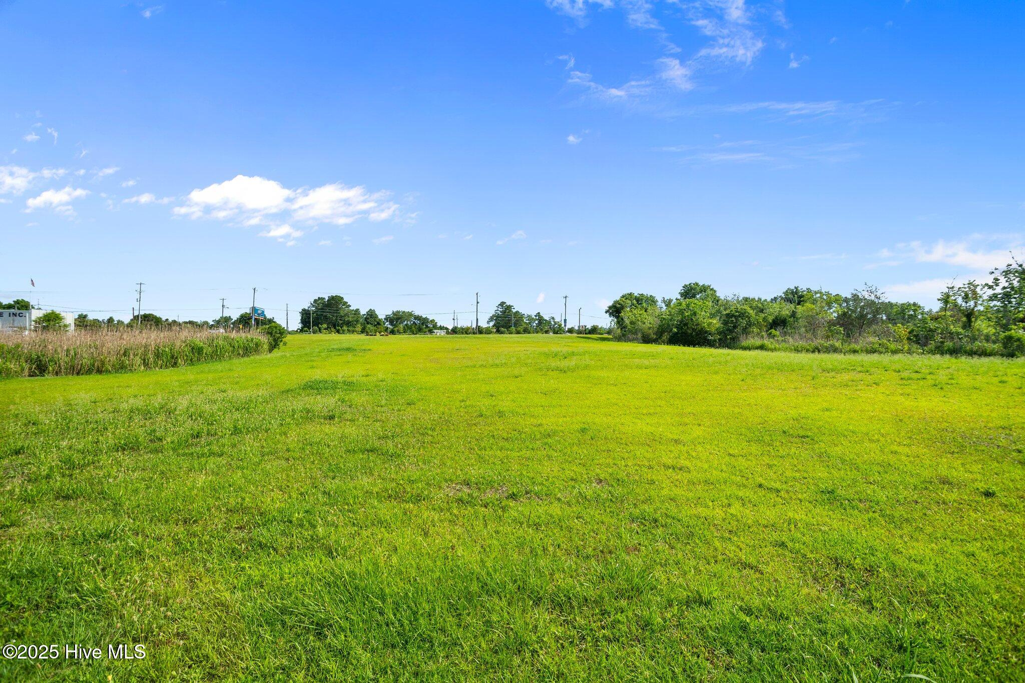 000 Old Bridge Street