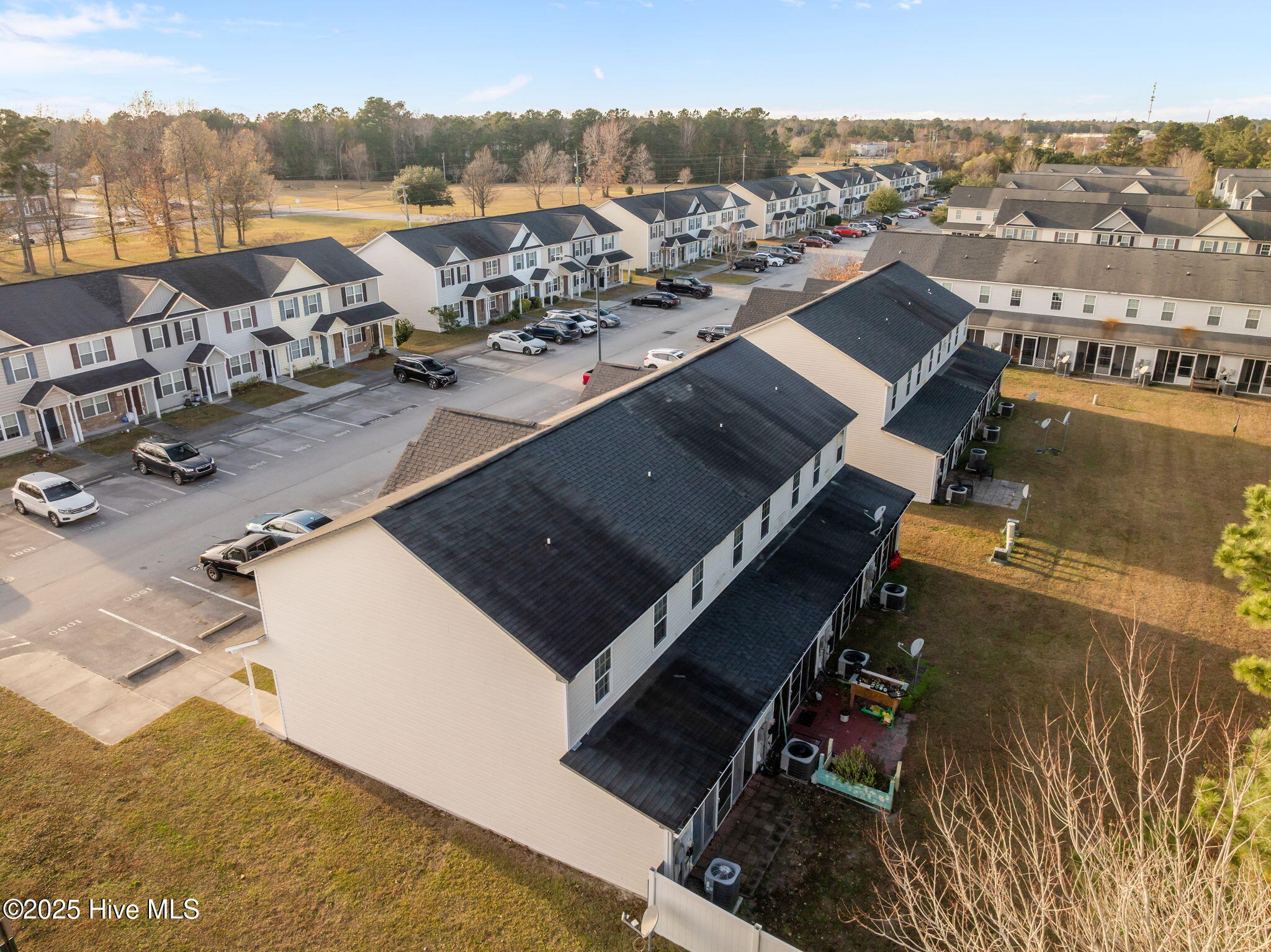 1004 Grandeur Avenue