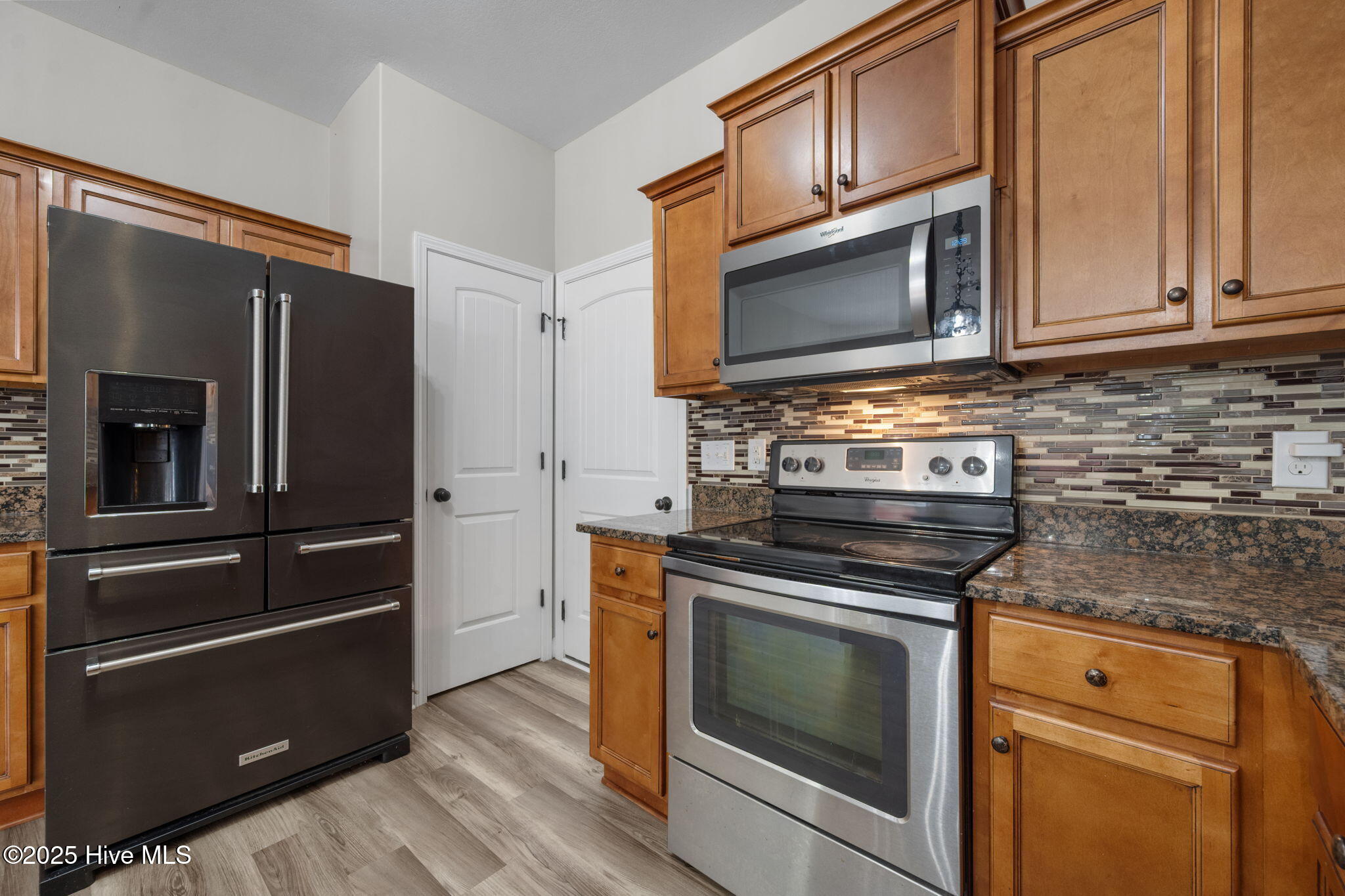 806 Fort Sumter Way