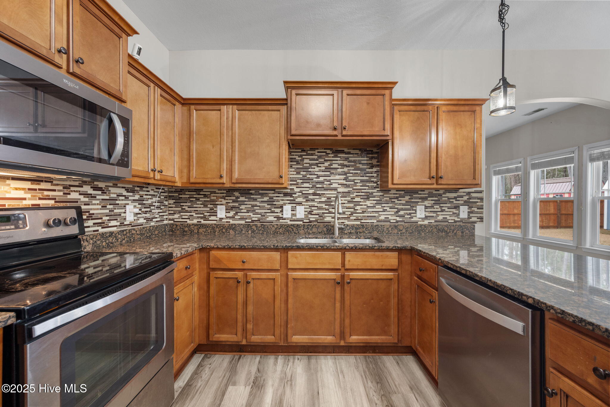 806 Fort Sumter Way