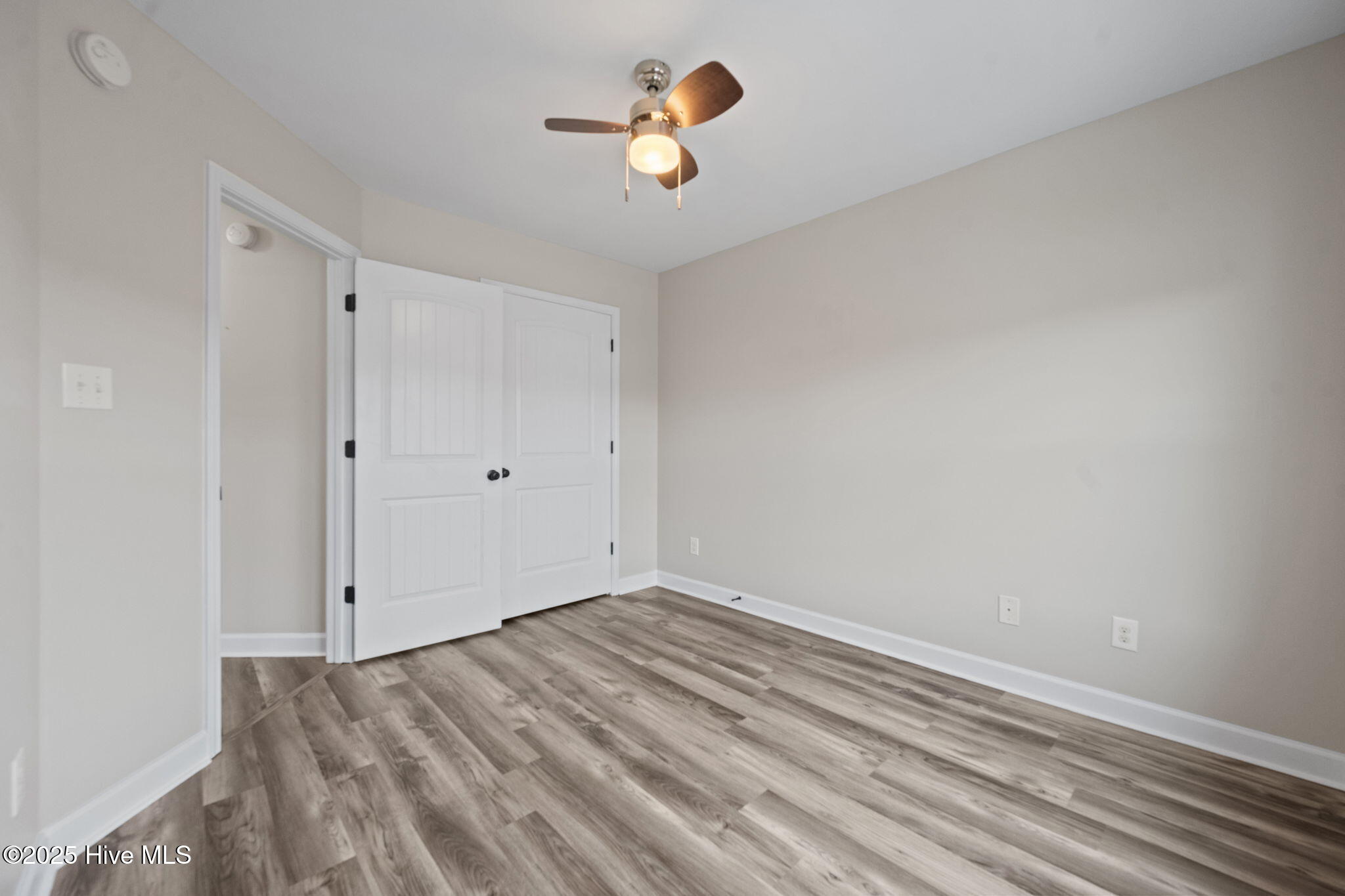 806 Fort Sumter Way