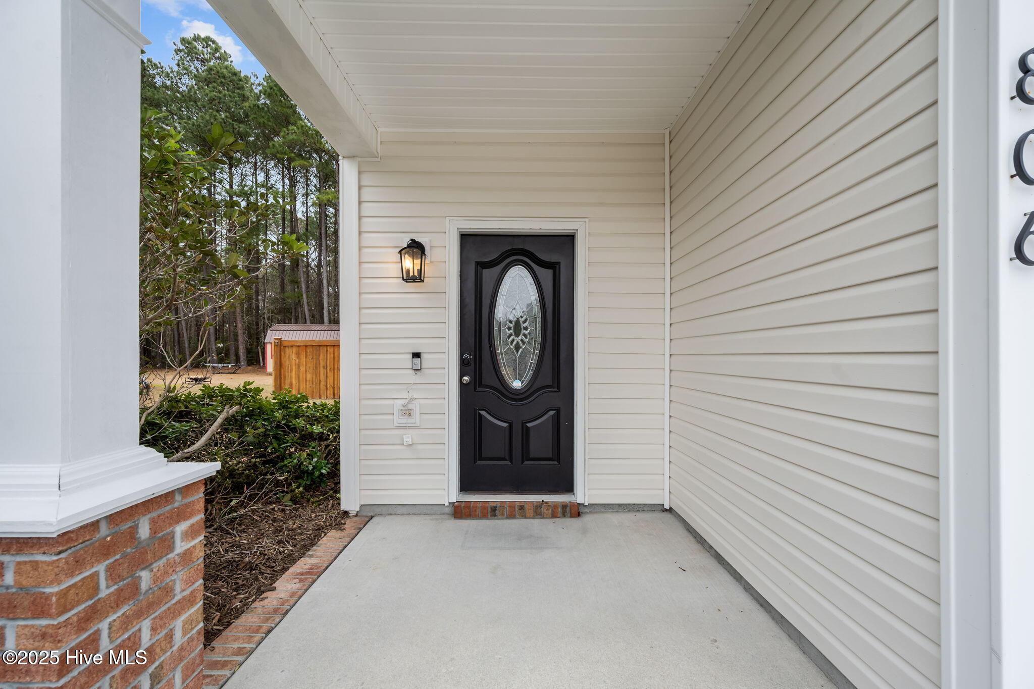 806 Fort Sumter Way
