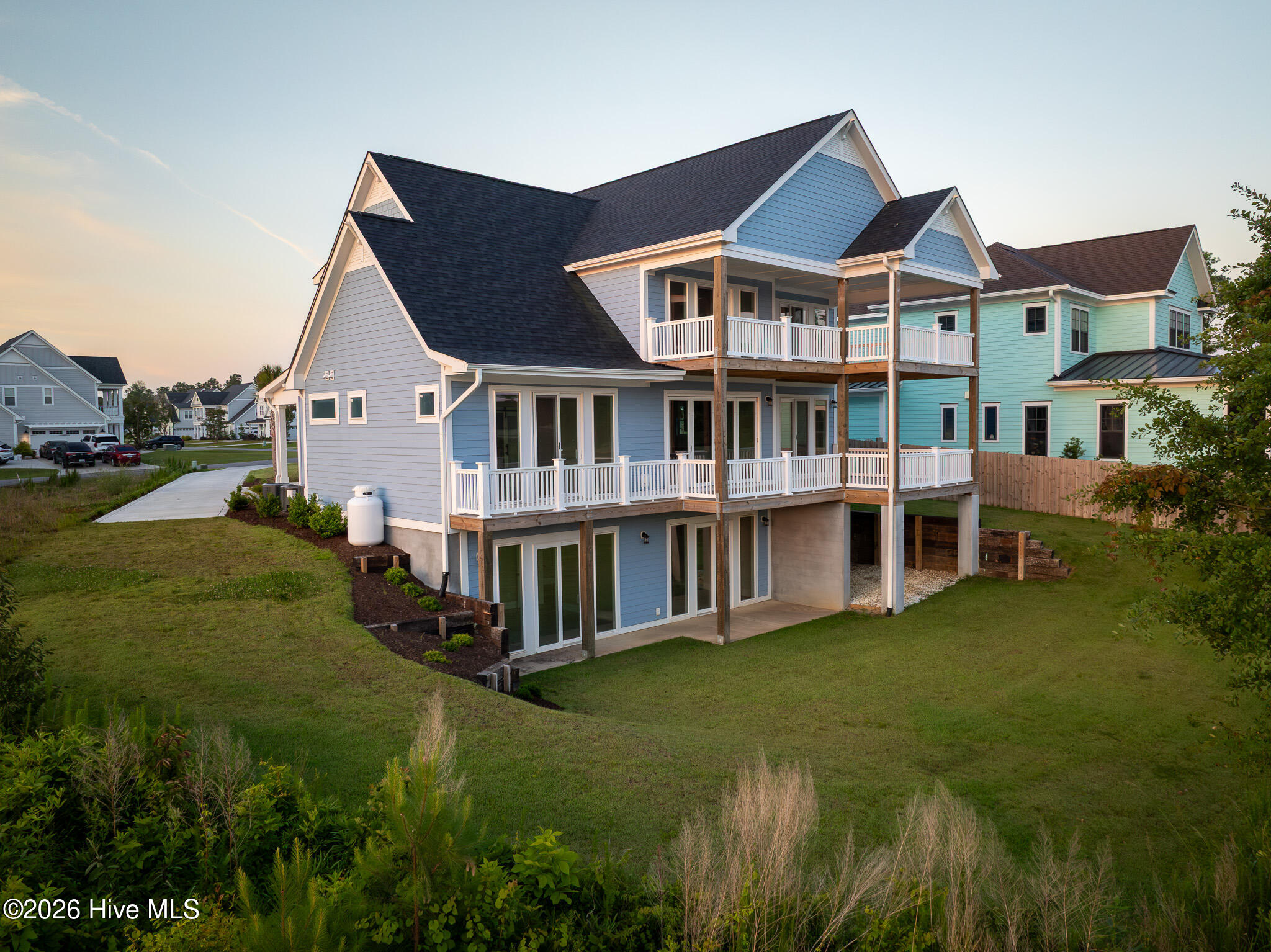 13 E Cannon Cove