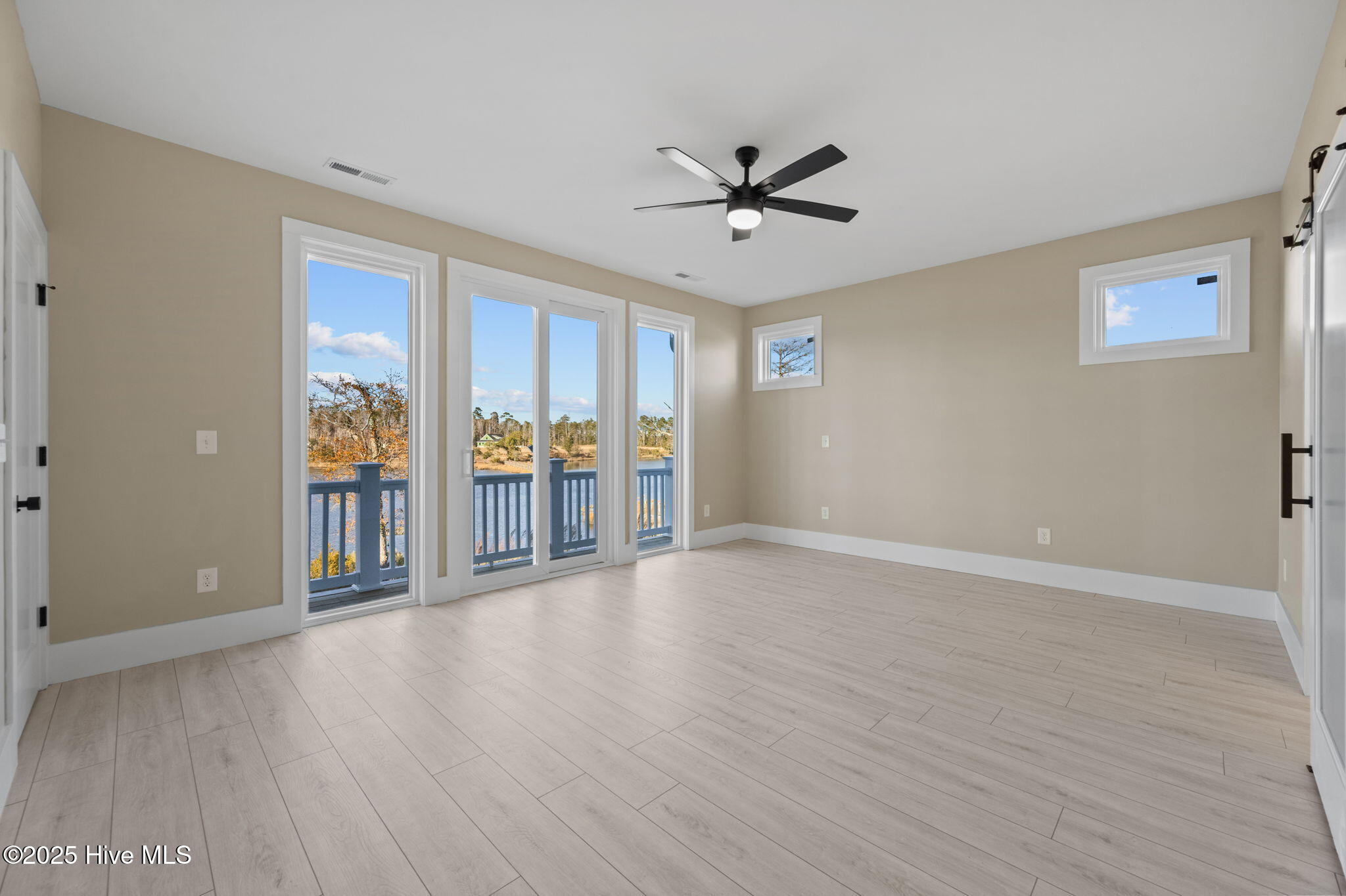 13 E Cannon Cove