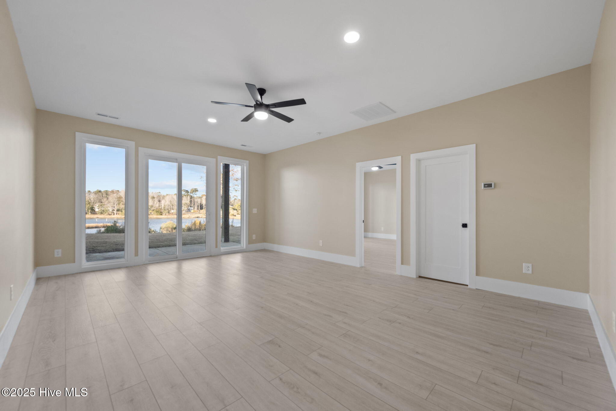 13 E Cannon Cove