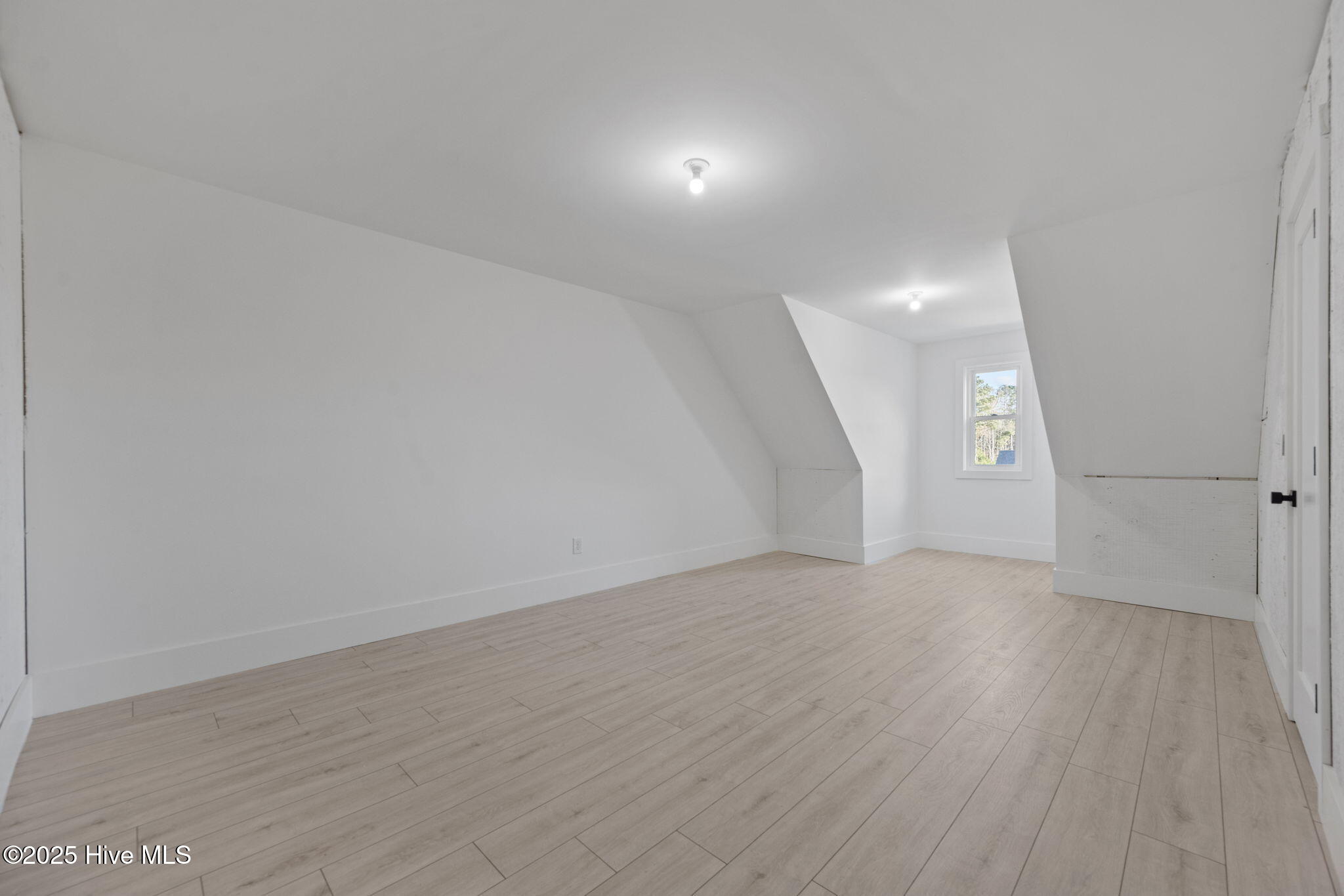 13 E Cannon Cove