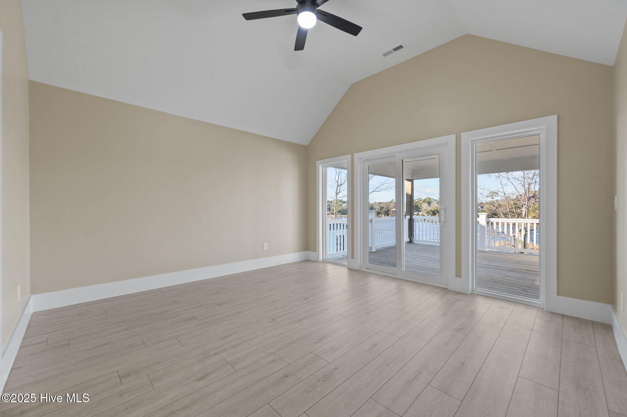 13 E Cannon Cove