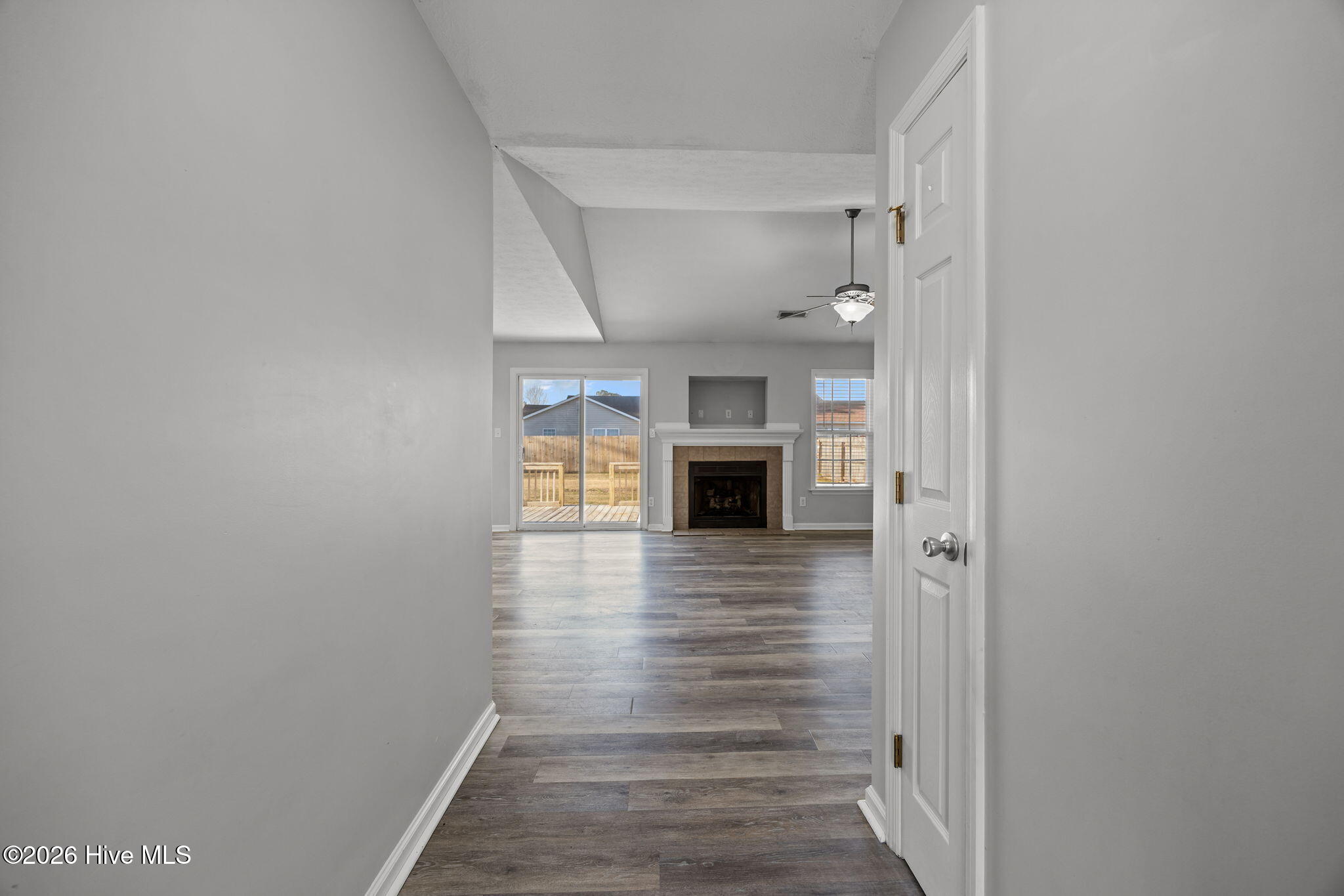 100 S Stephanie Court