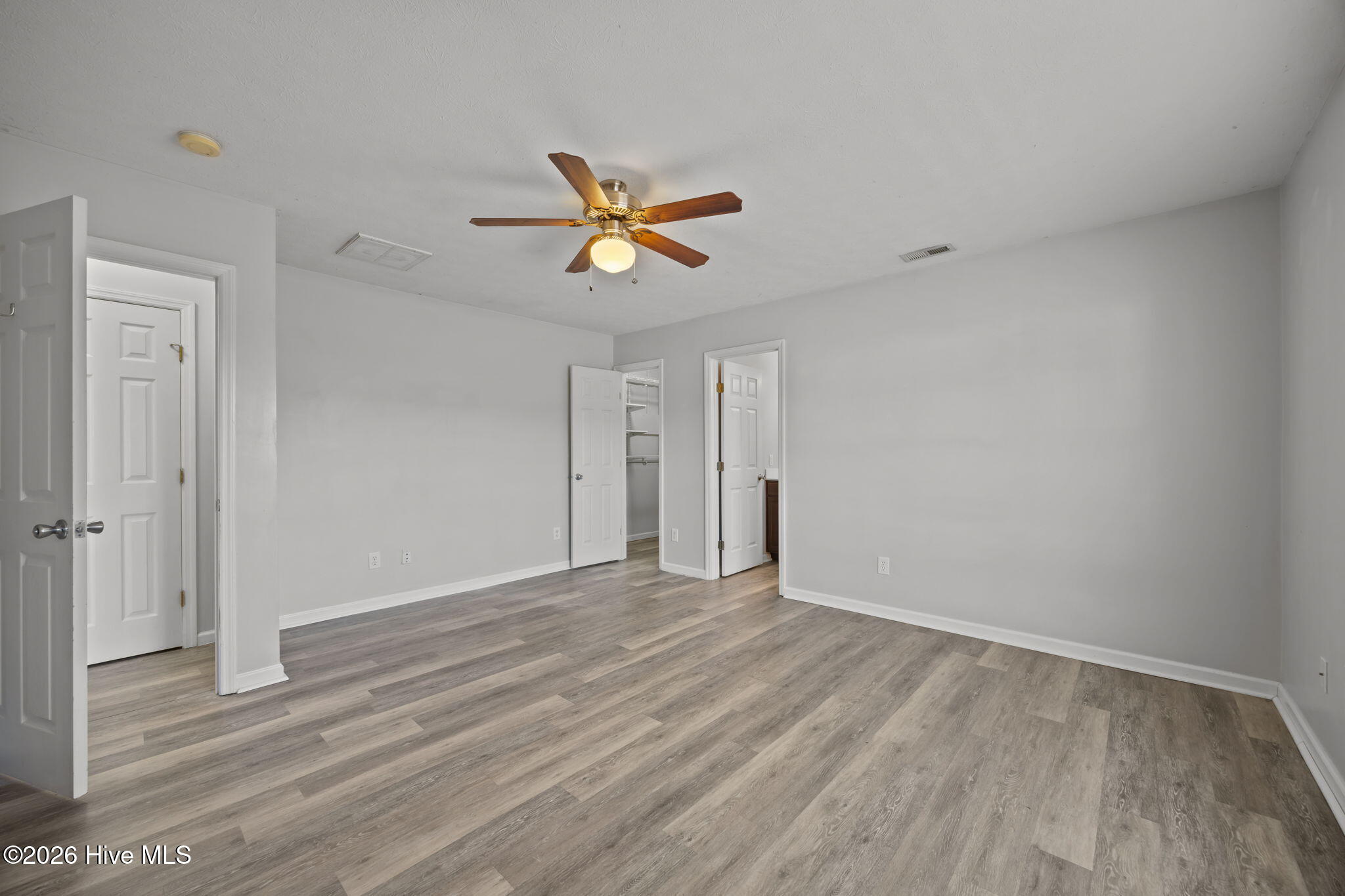 100 S Stephanie Court