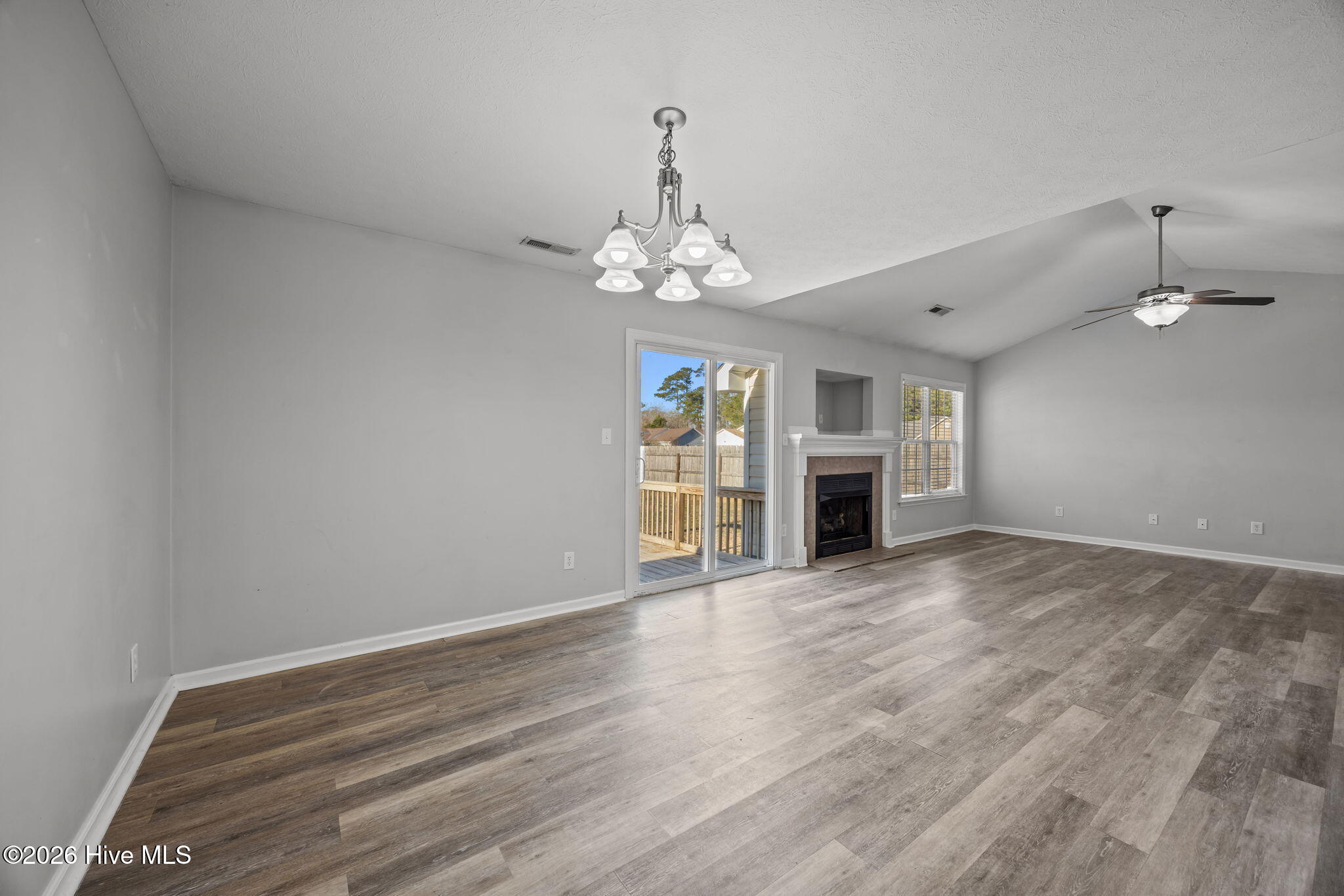 100 S Stephanie Court