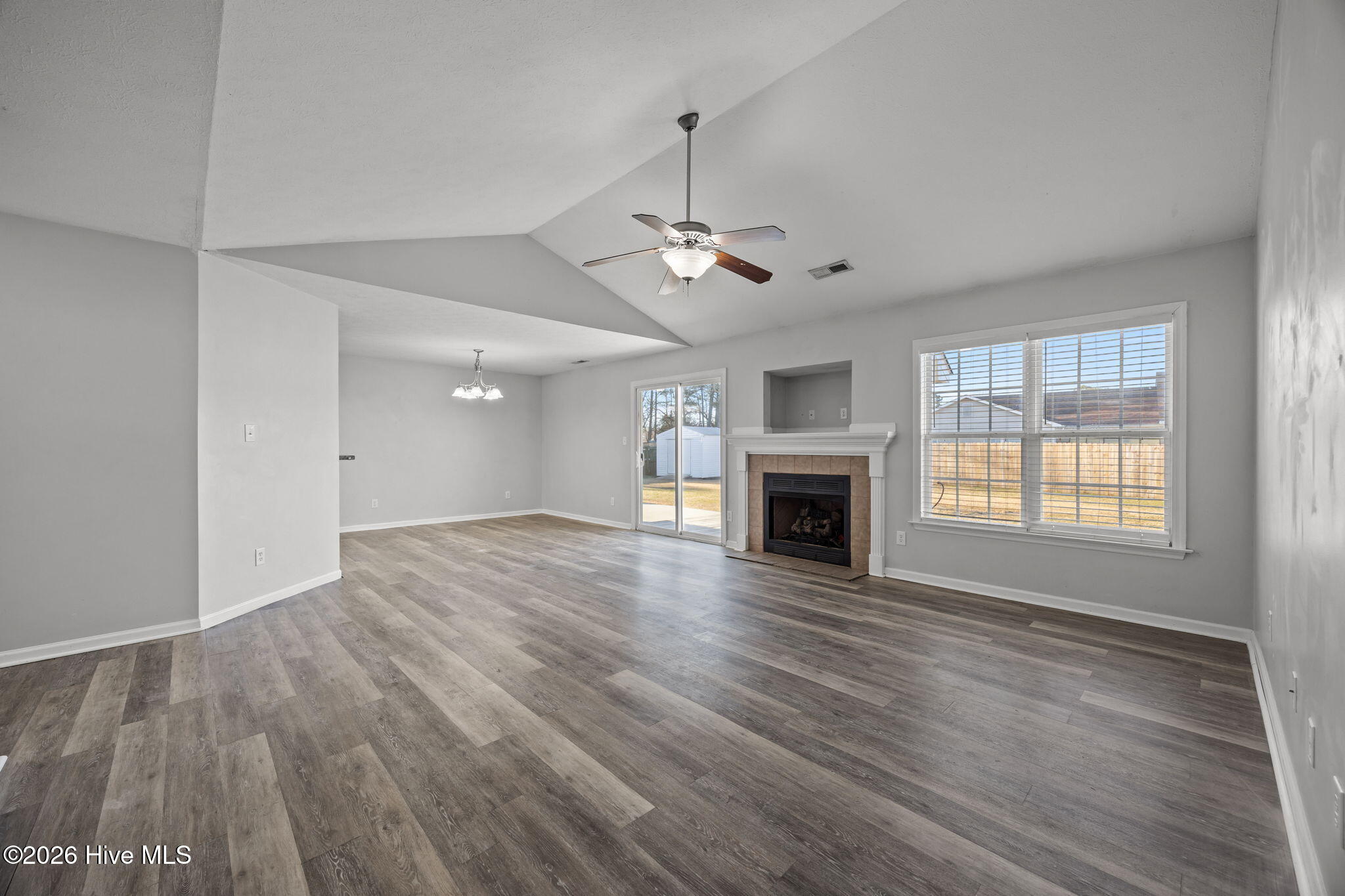 100 S Stephanie Court