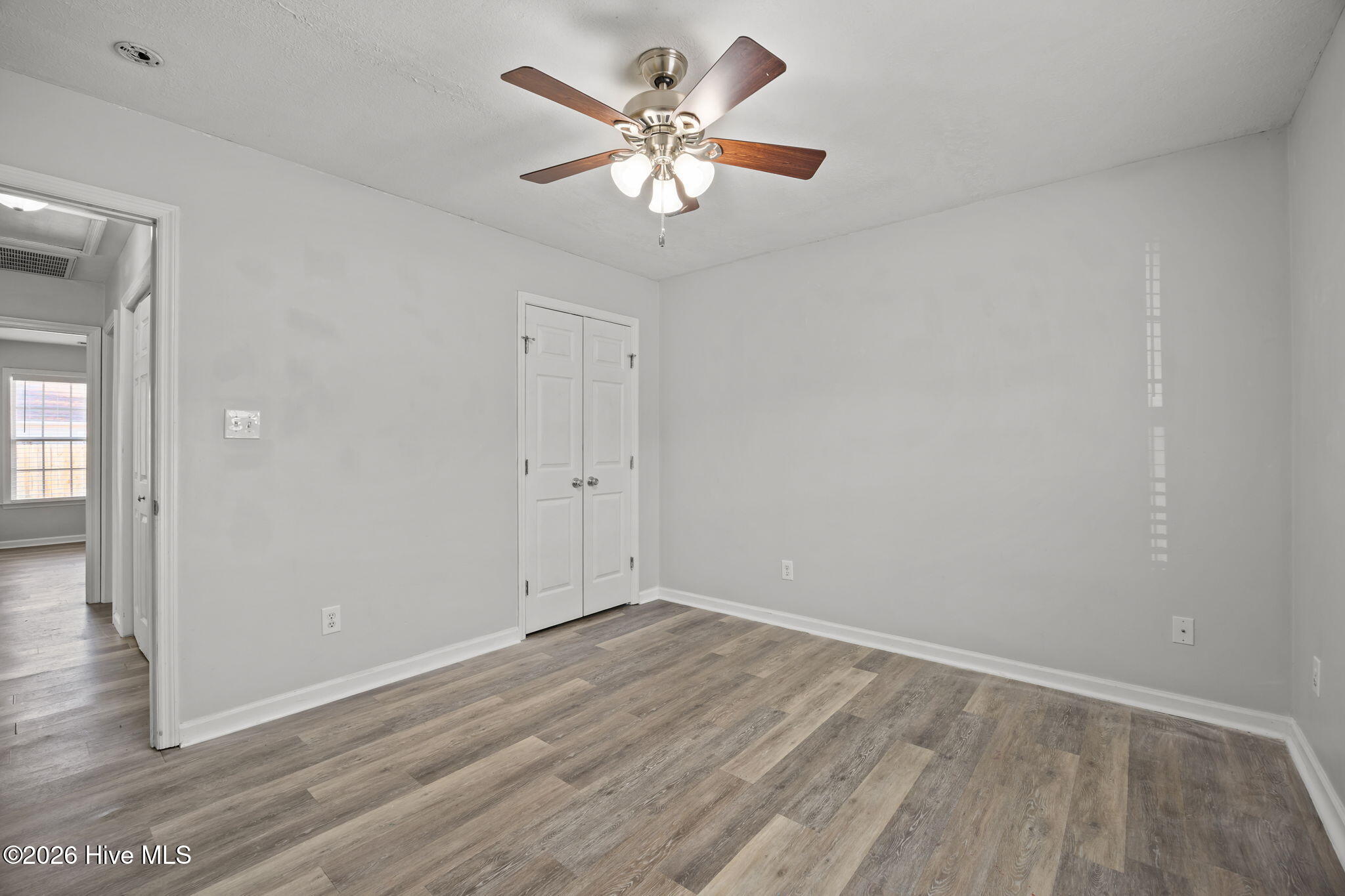 100 S Stephanie Court