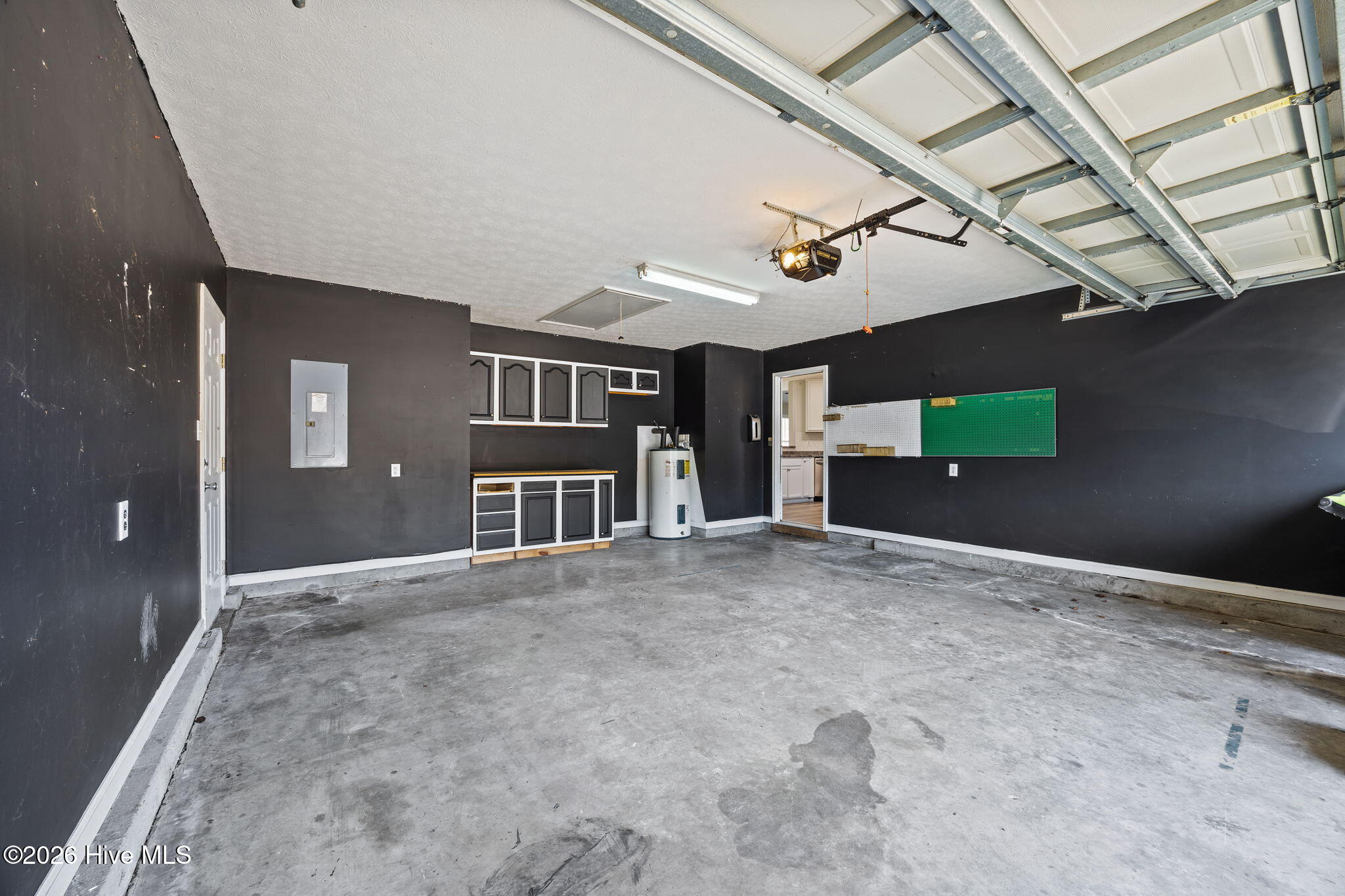 100 S Stephanie Court