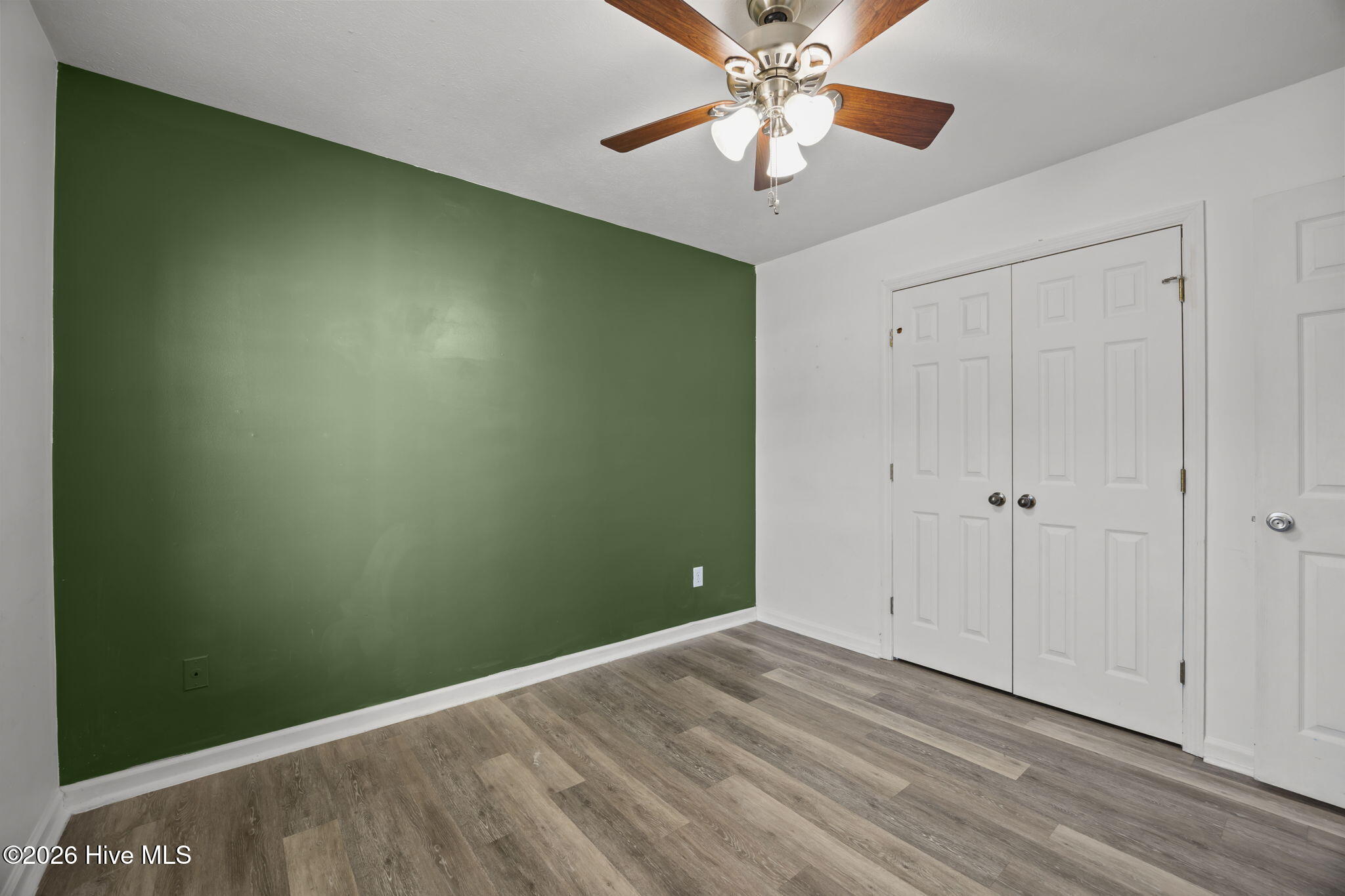 100 S Stephanie Court