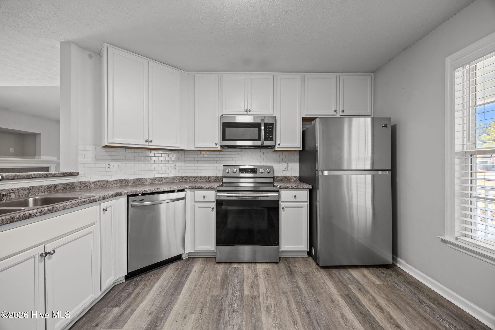 100 S Stephanie Court