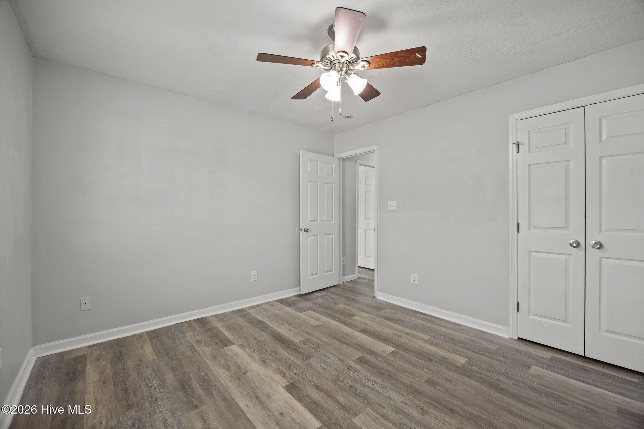 100 S Stephanie Court