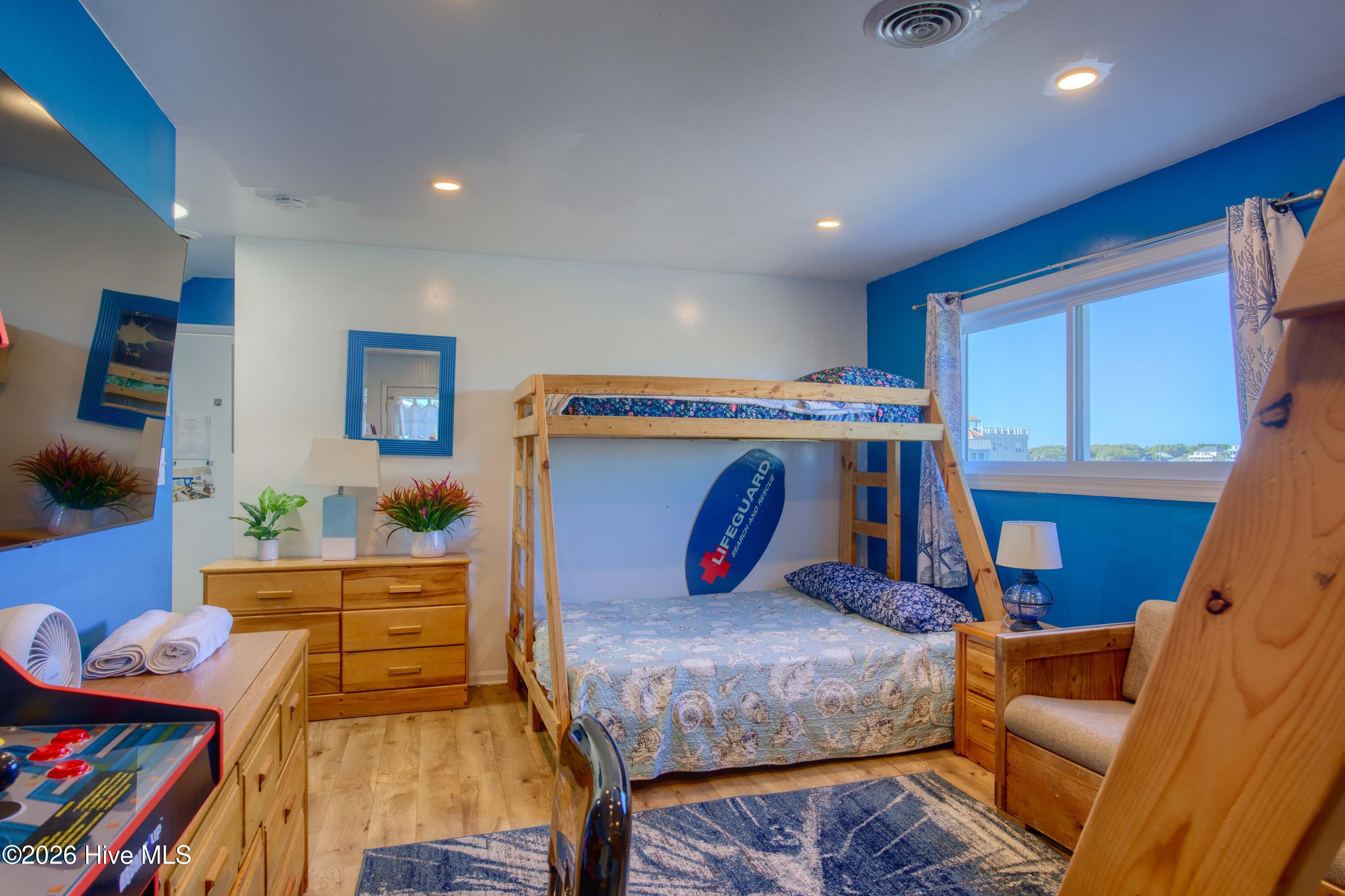 1601 New River Inlet Road