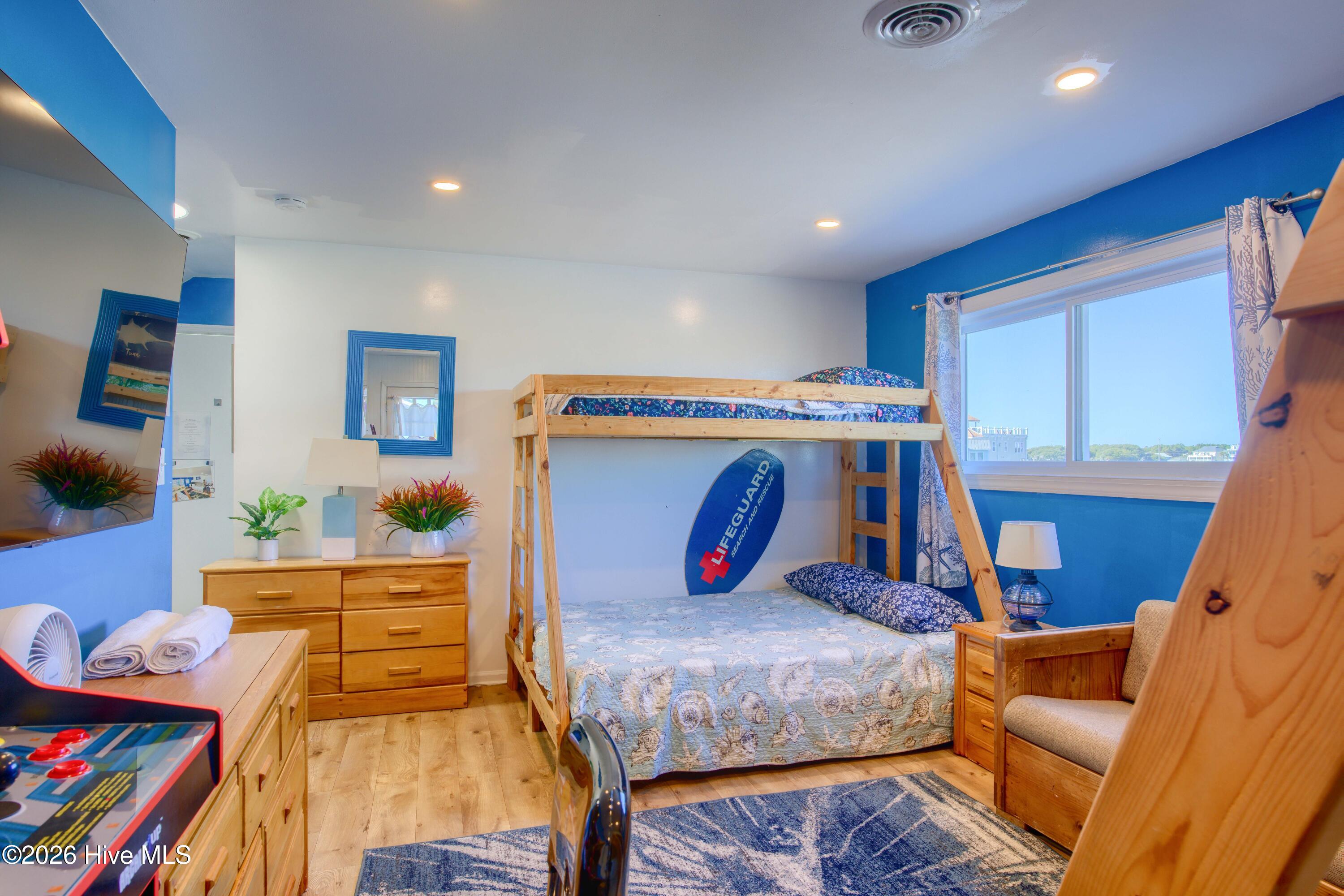 1601 New River Inlet Road